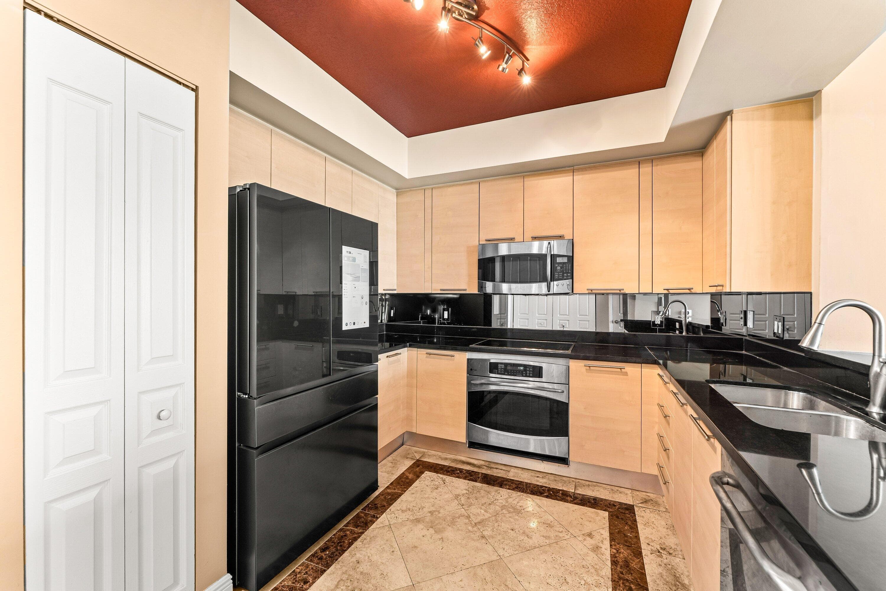 350 SE 2nd Street 2860, Fort Lauderdale, FL 33301 9