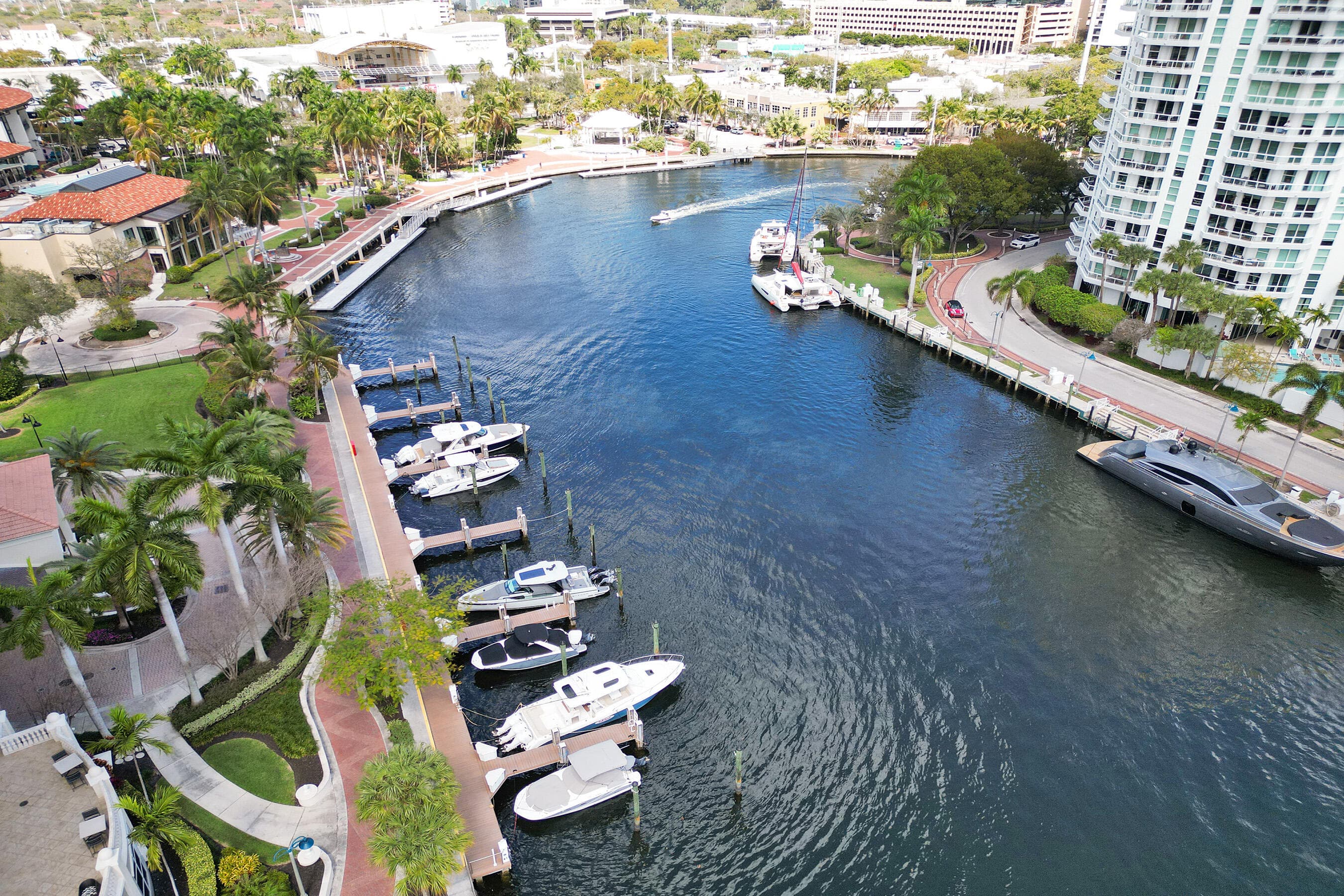 600 W Las Olas Boulevard 1803s, Fort Lauderdale, FL 33312 9