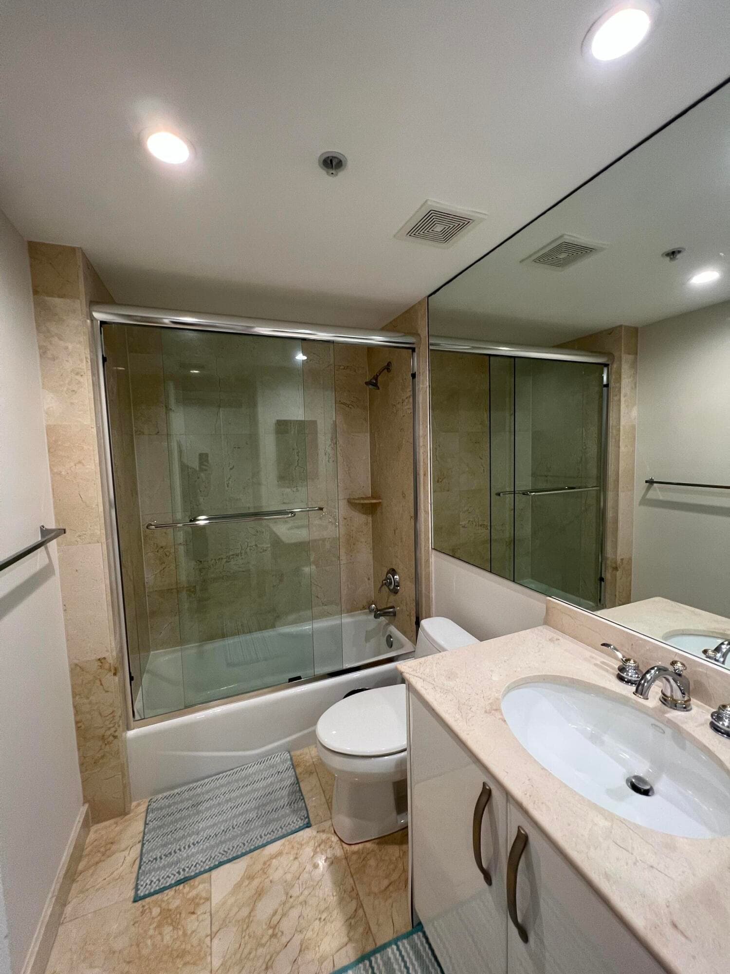 2051 SE 3rd Street Th3, Deerfield Beach, FL 33441 14