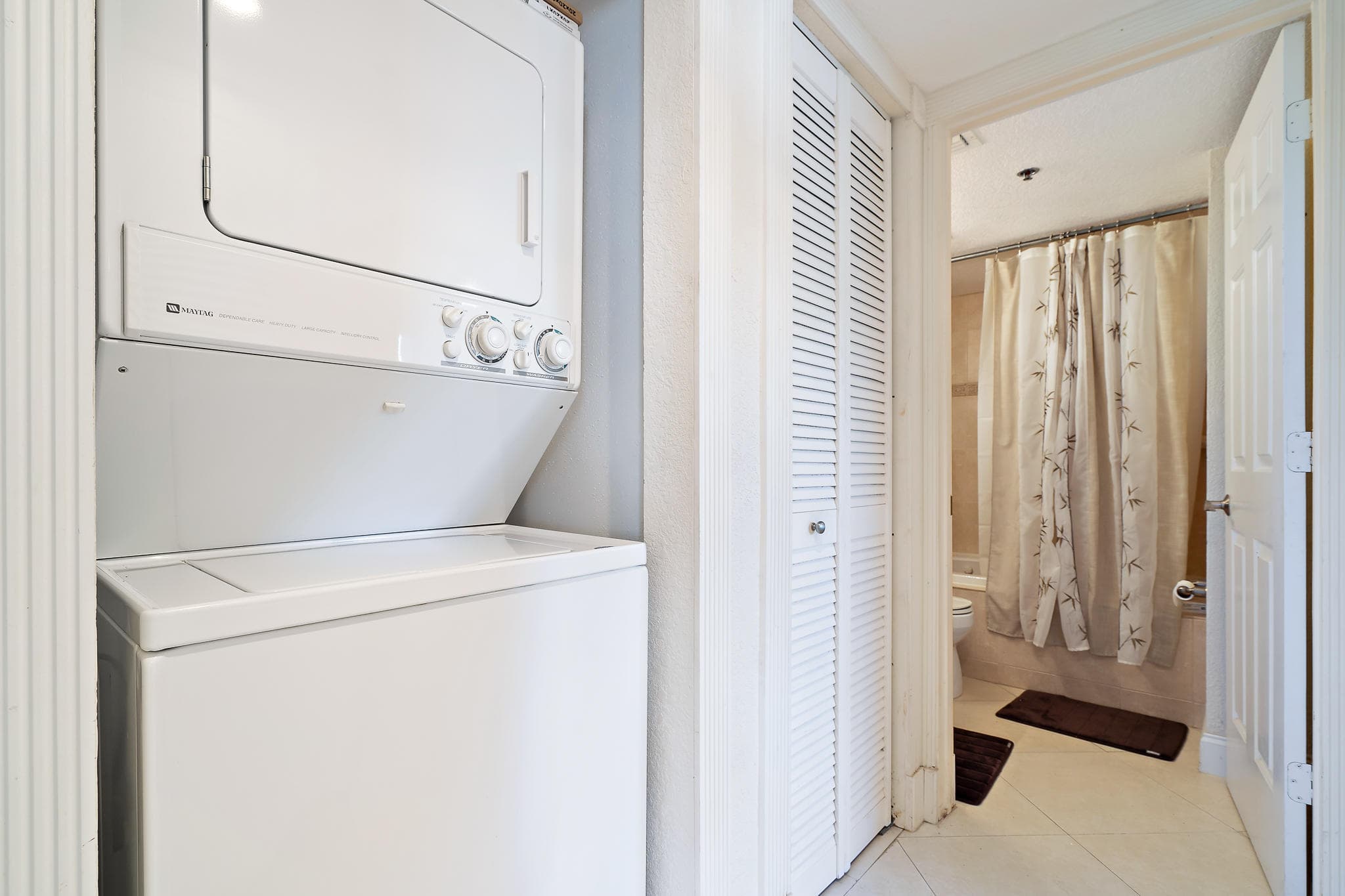 275 Palm Avenue C201, Jupiter, FL 33477 19