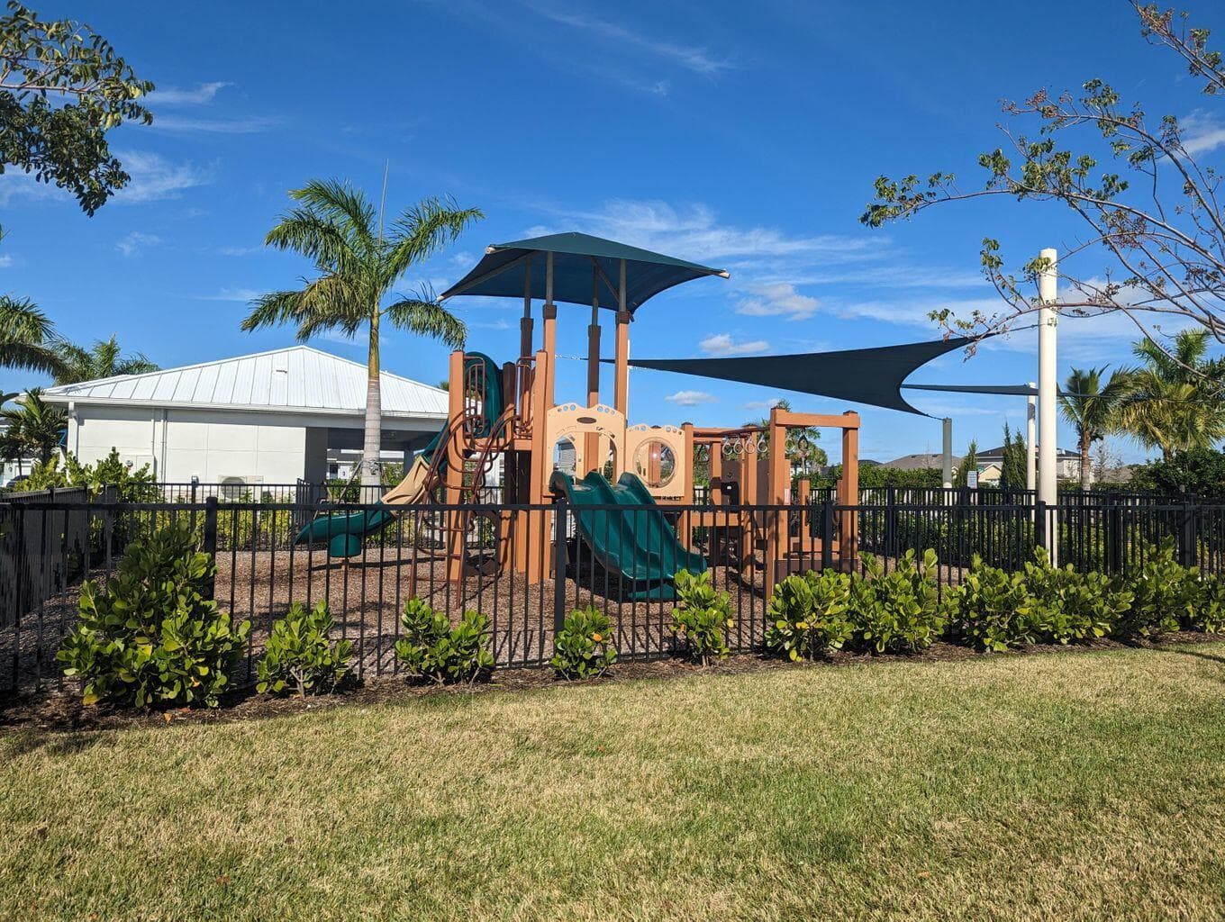 10597 SW Vasari Way, Port St. Lucie, FL 34987 18