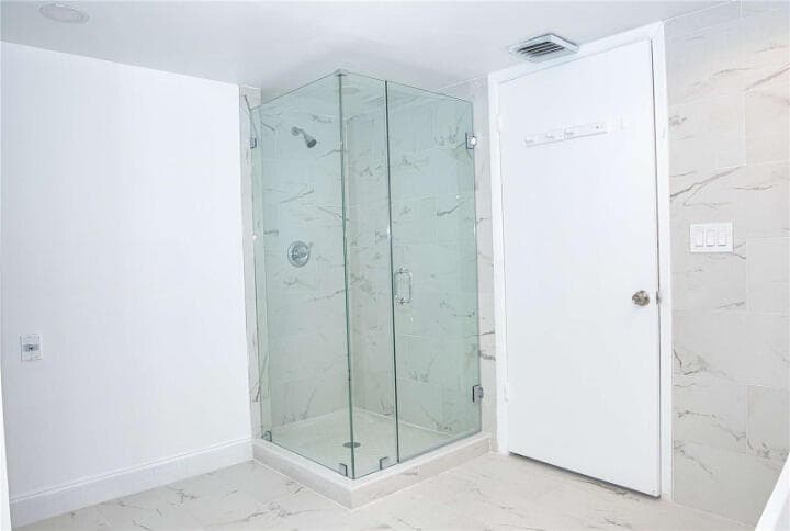 19355 Turnberry Way 3d, Miami, FL 33180 20