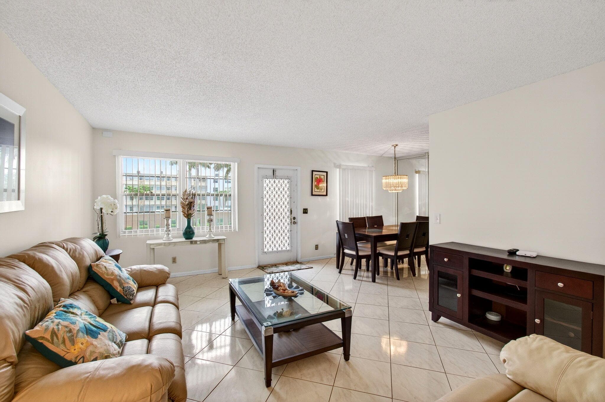 2070 Guildford D, Boca Raton, FL 33434 11