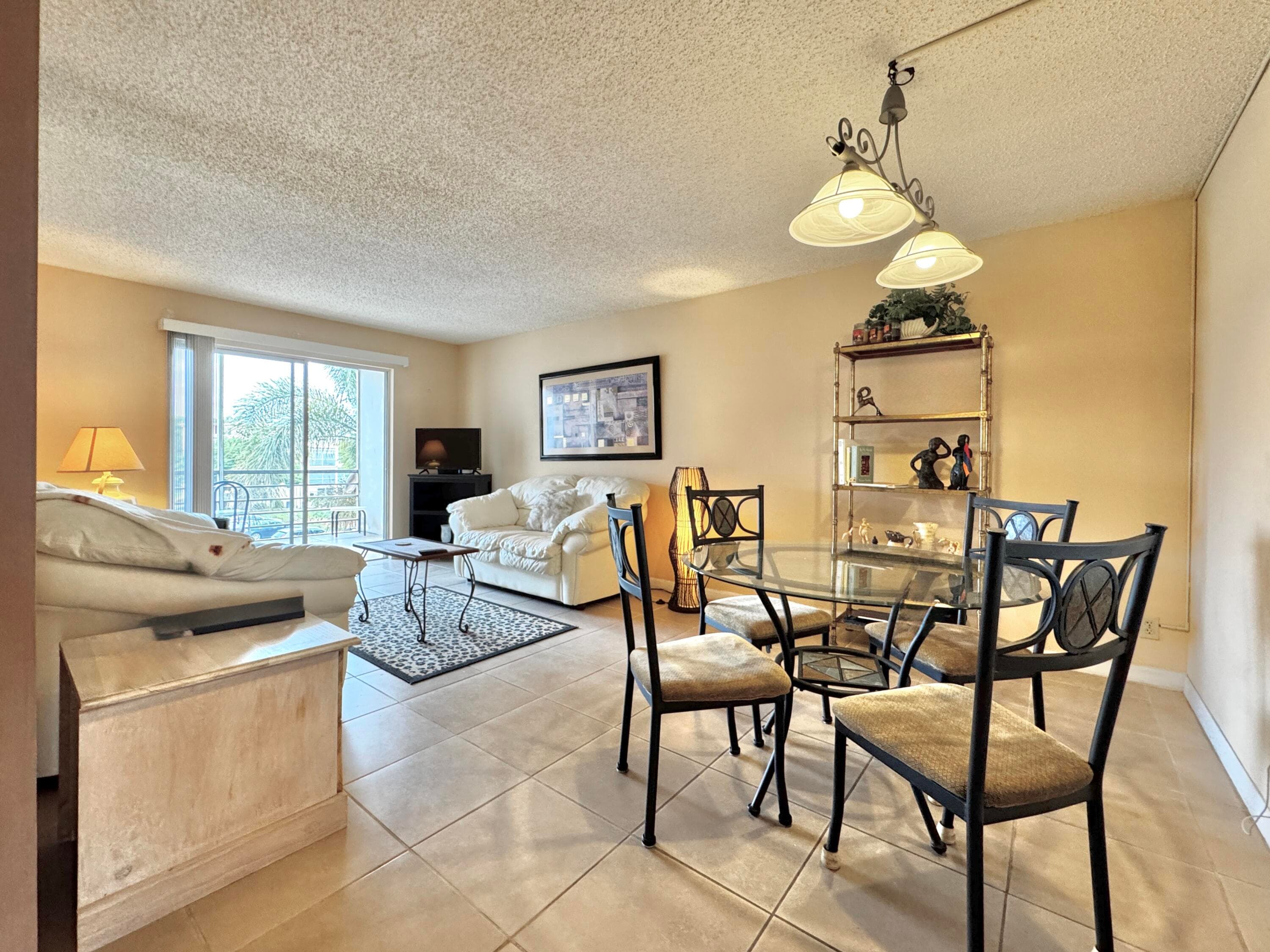 2515 NE 2nd Court 315, Boynton Beach, FL 33435