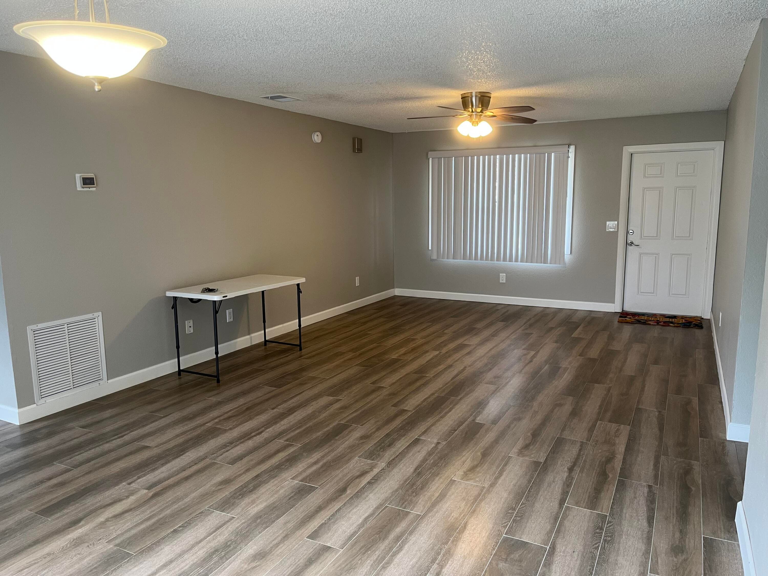 2122 SE Heathwood Circle, Port St. Lucie, FL 34952 4