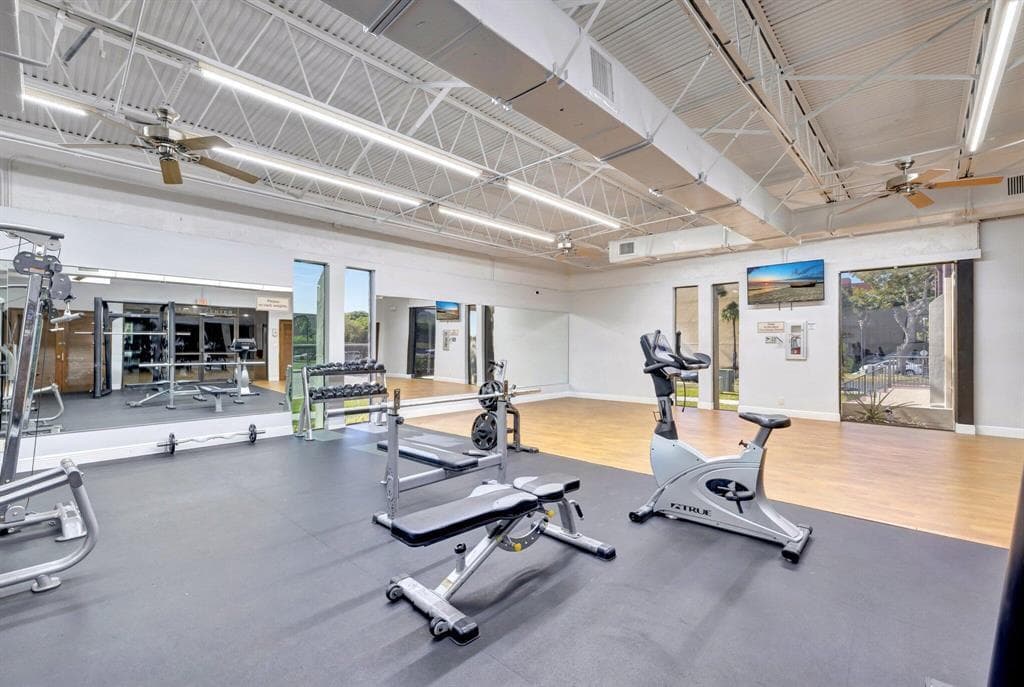 3301 NW 47th Terrace Unit 403, Lauderdale Lakes, FL 33319 26