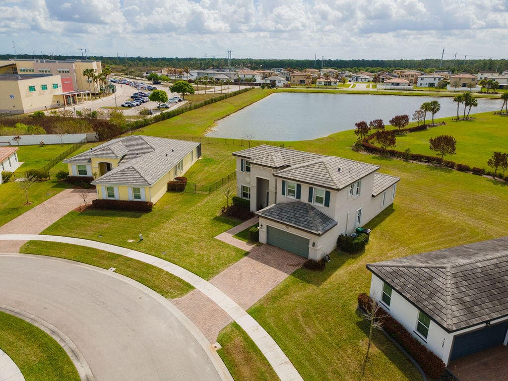 7206 NW Farnsworth Circle, Port St. Lucie, FL 34987 19