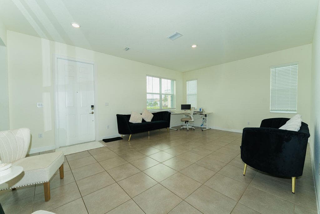 7206 NW Farnsworth Circle, Port St. Lucie, FL 34987 37