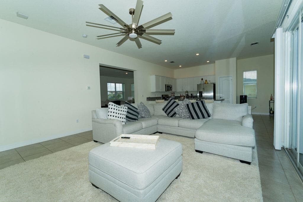 7206 NW Farnsworth Circle, Port St. Lucie, FL 34987 47