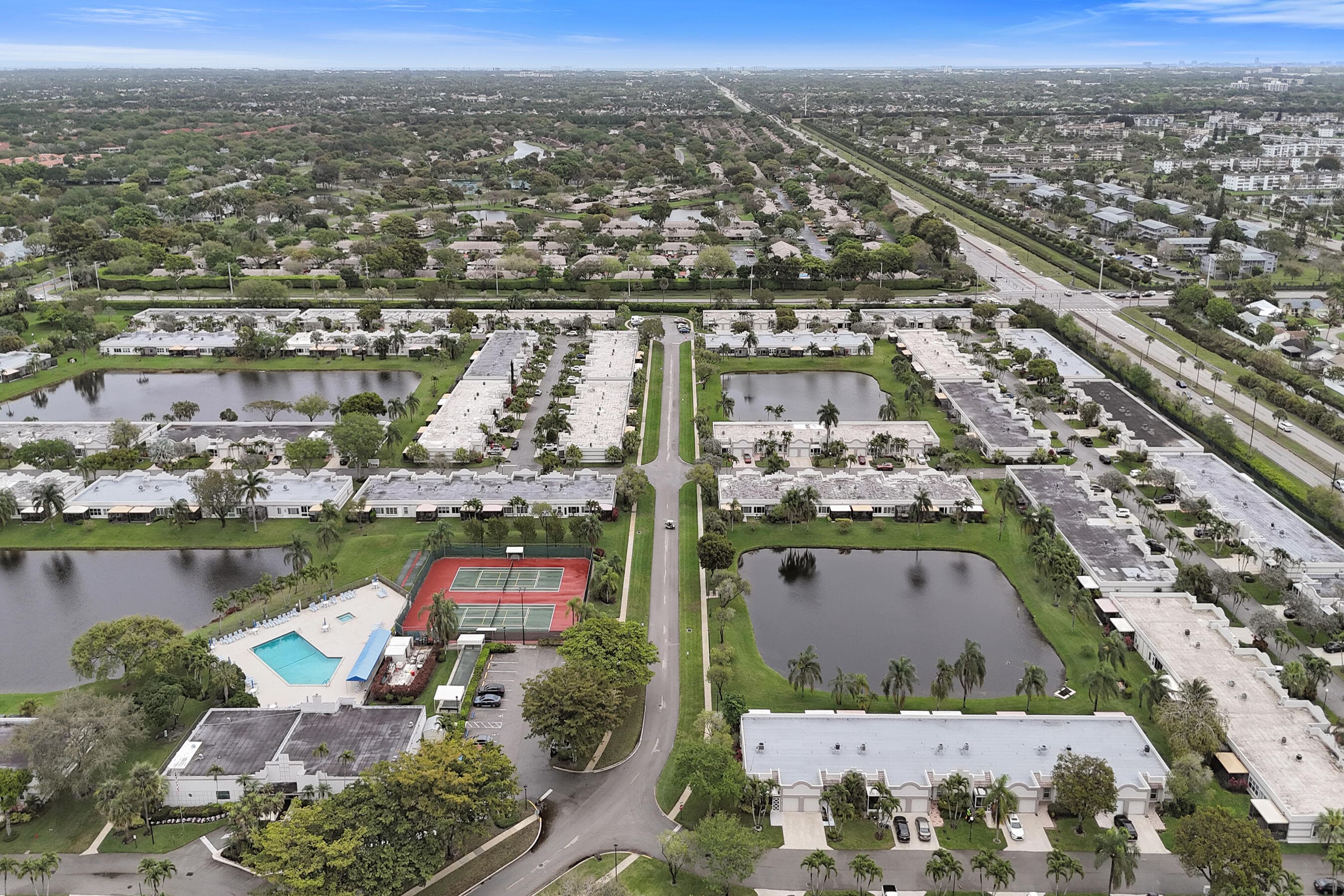 9005 Flynn Circle 1, Boca Raton, FL 33496 68