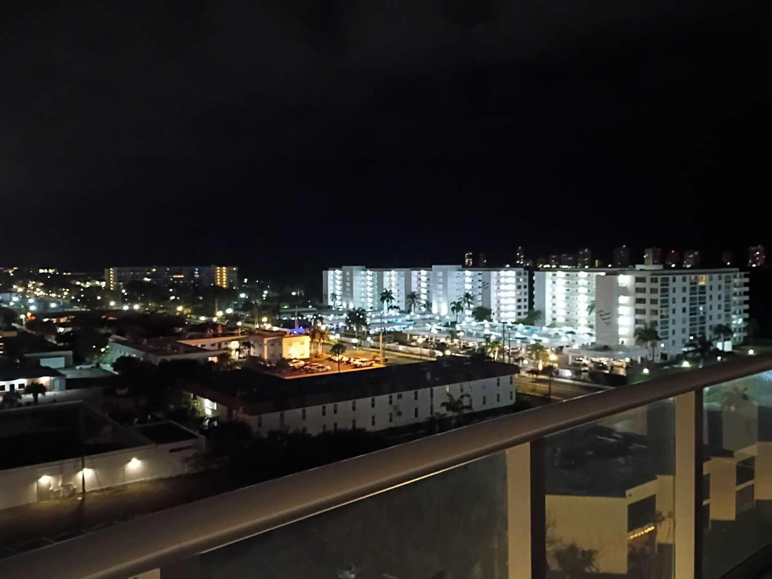 220 Lake Shore Drive 823, FL 33403 8