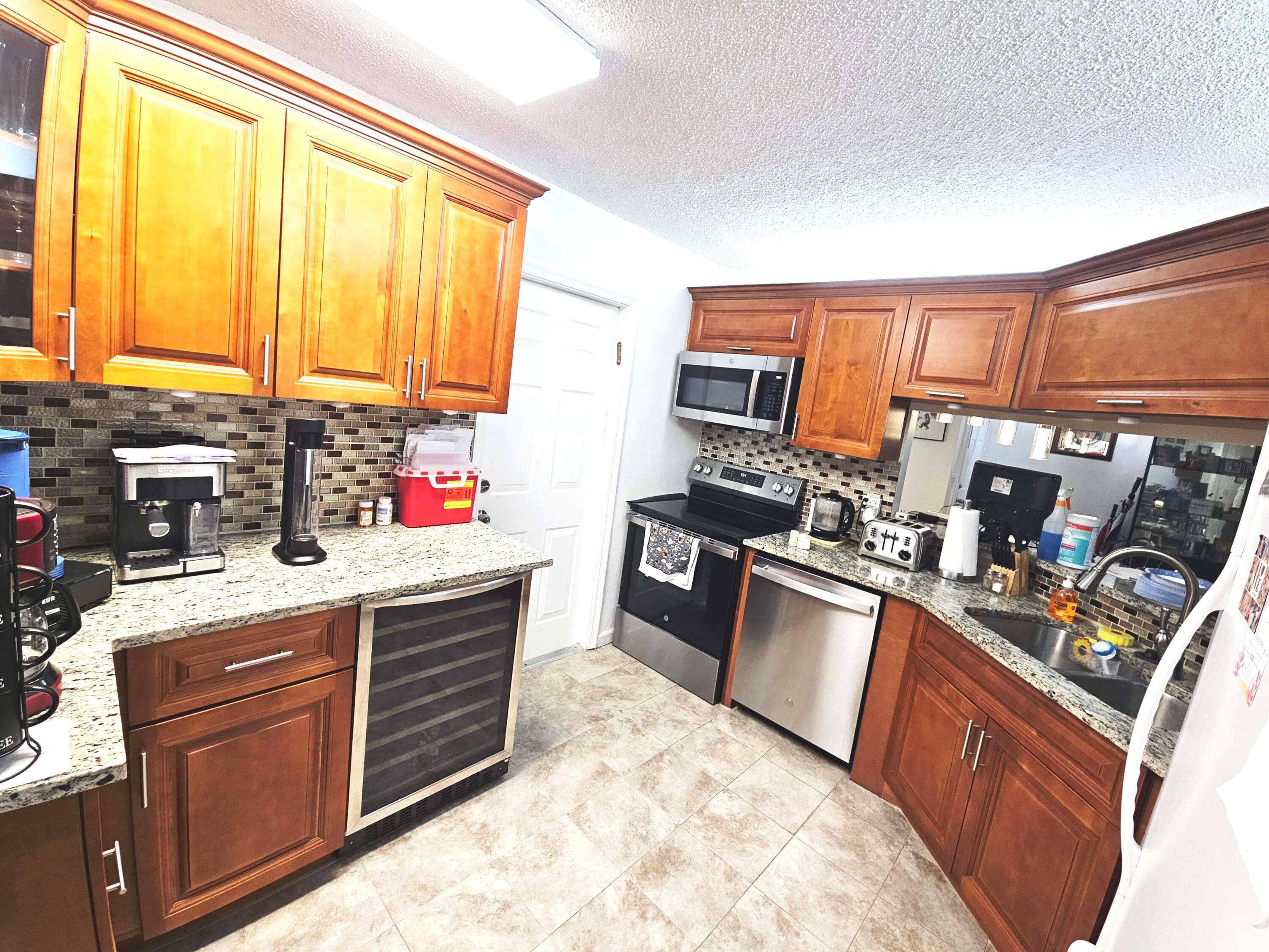 16 Vía De Casas Sur 103, Boynton Beach, FL 33426 3
