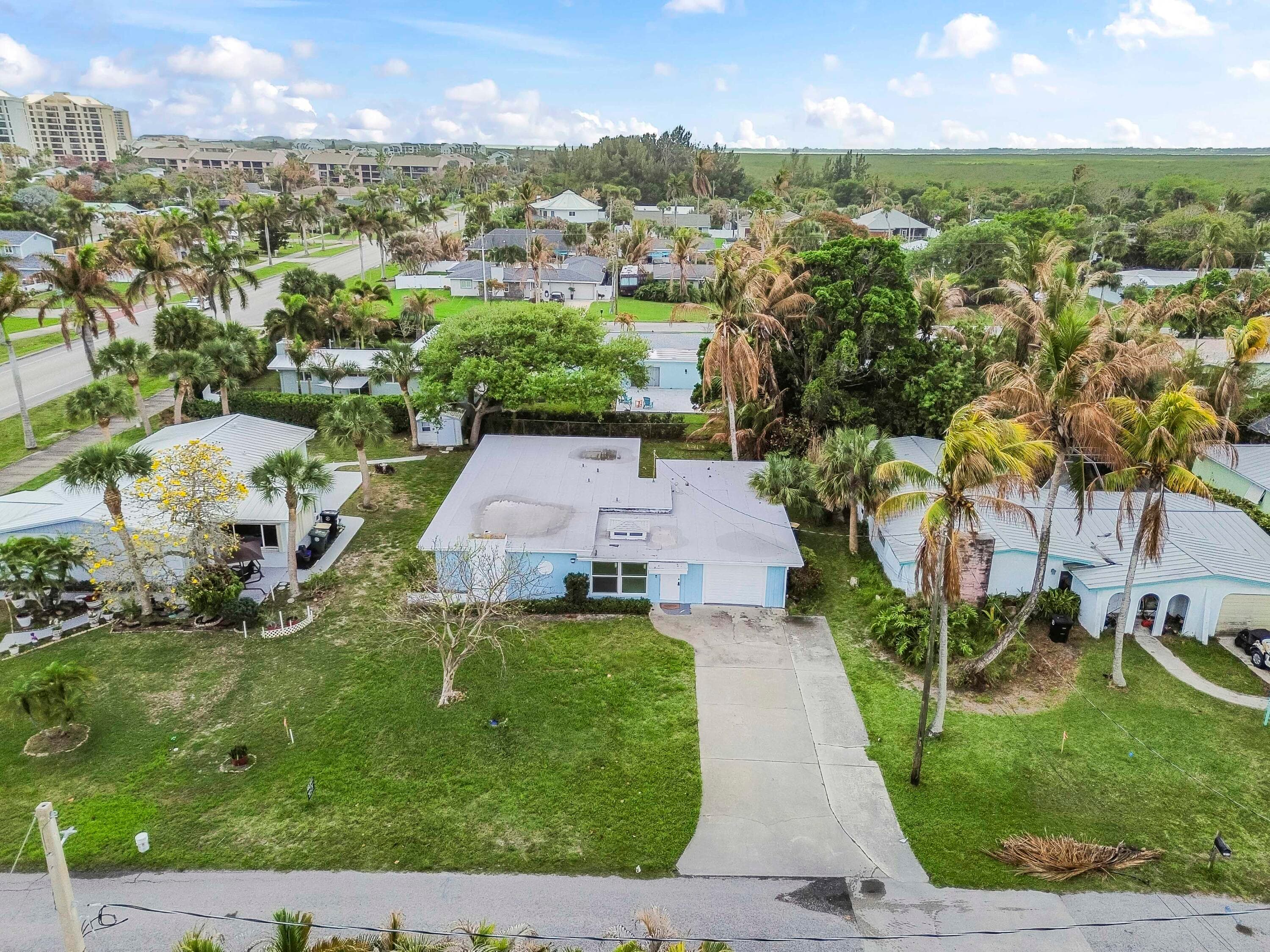 1919 Mimosa Avenue, Fort Pierce, FL 34949 27