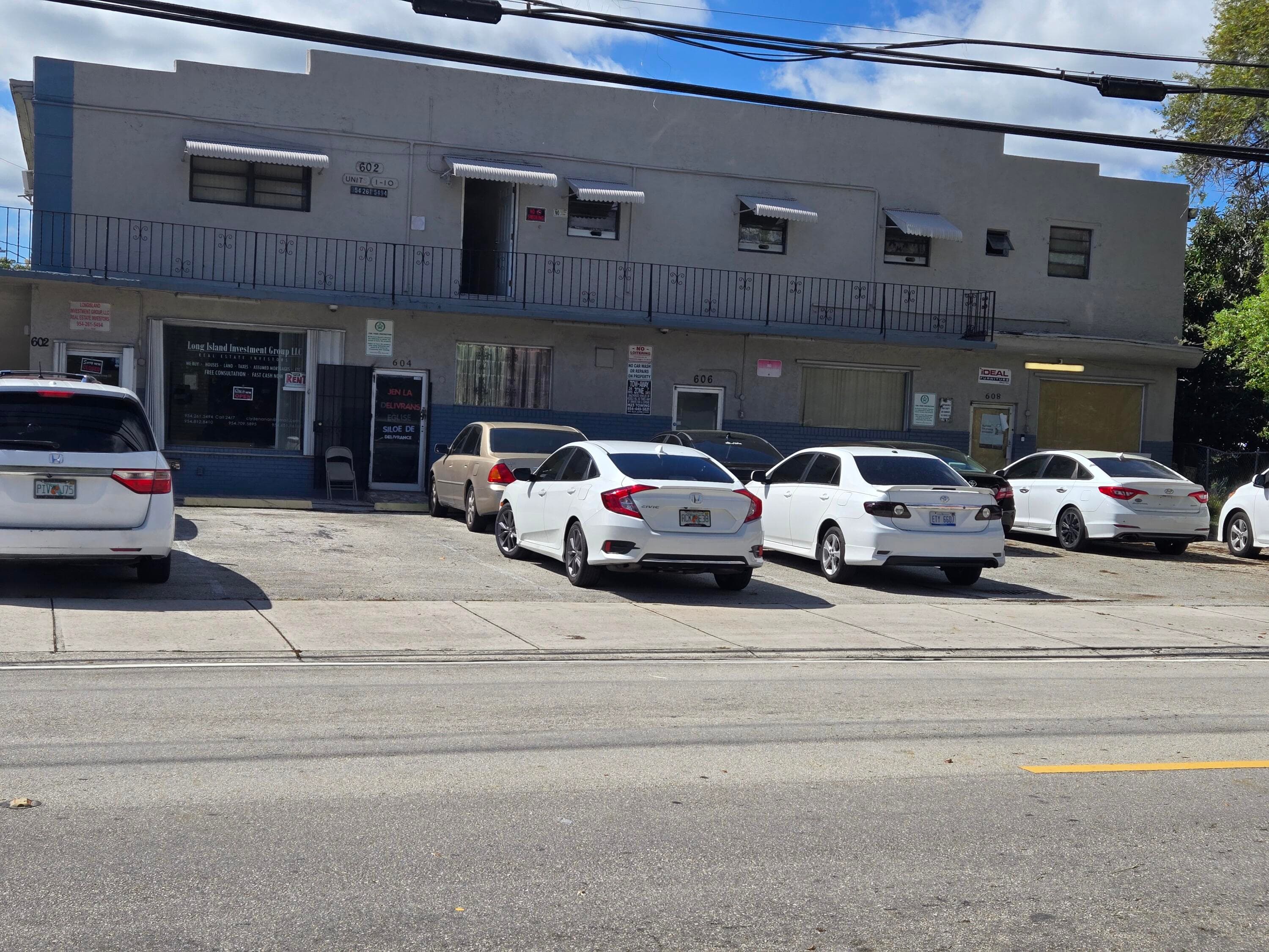 602 NW 1st Street, Dania Beach, FL