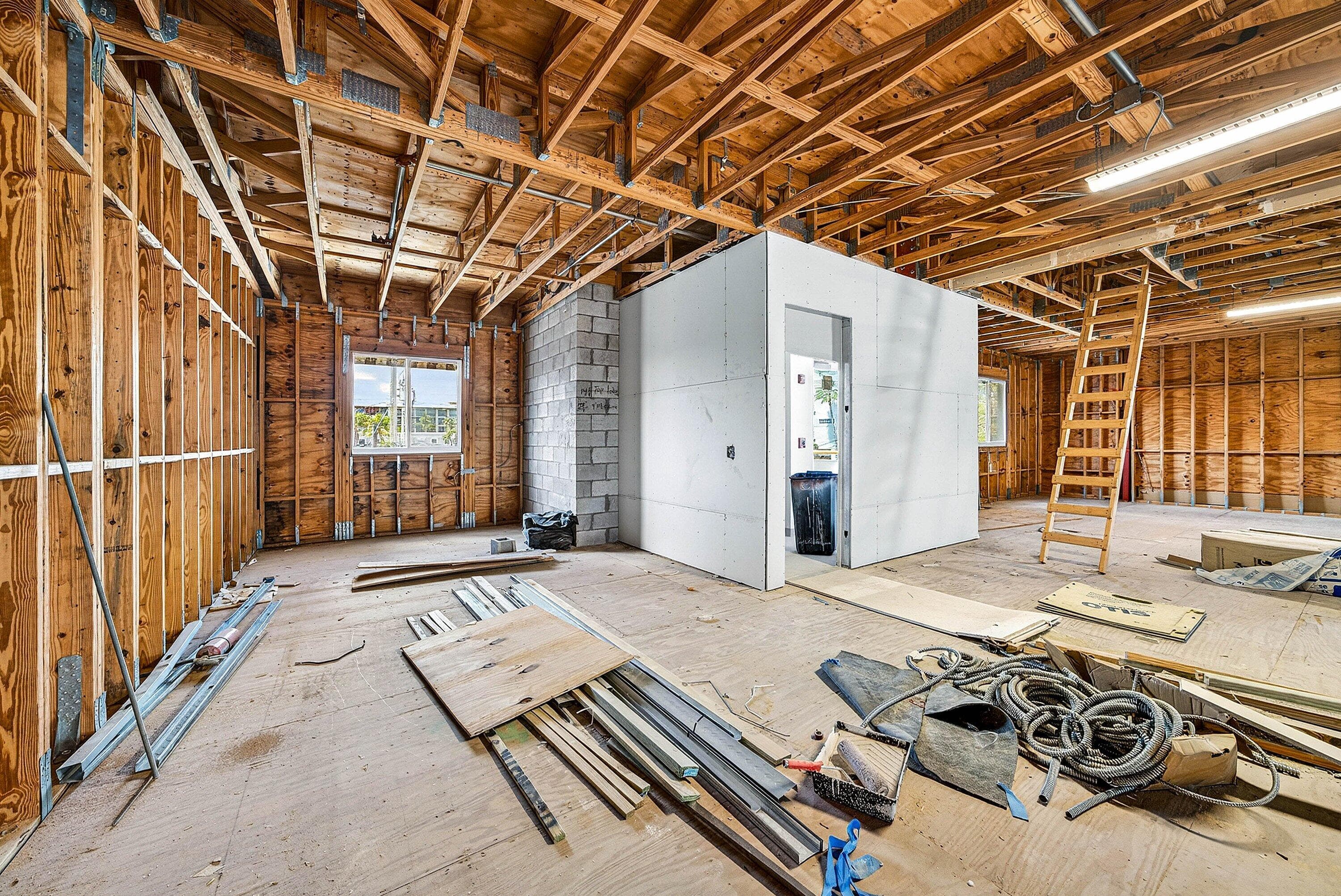 124 NE 5th Avenue, Delray Beach, FL 27
