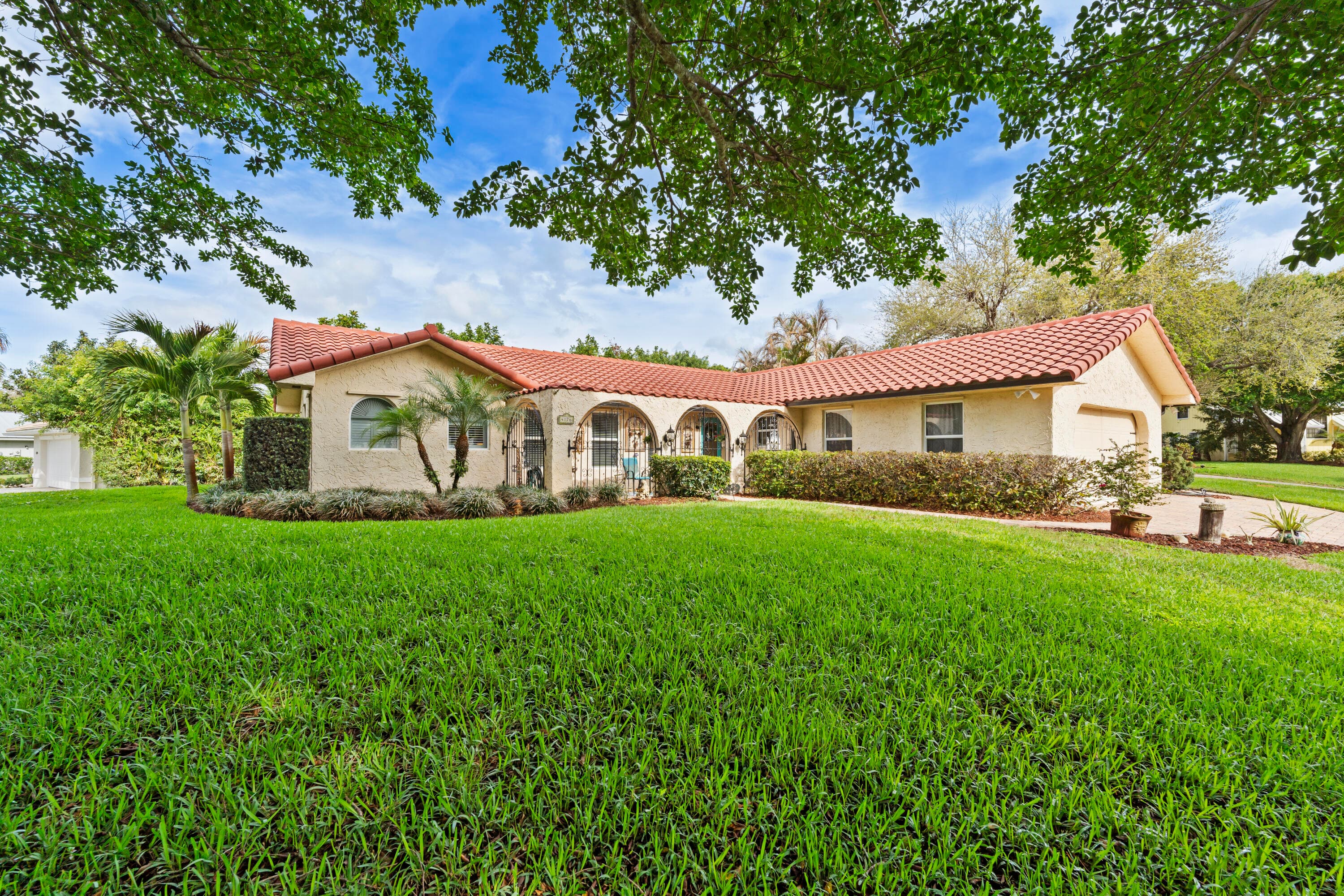 4176 SE Fairway Court, Stuart, FL 34997