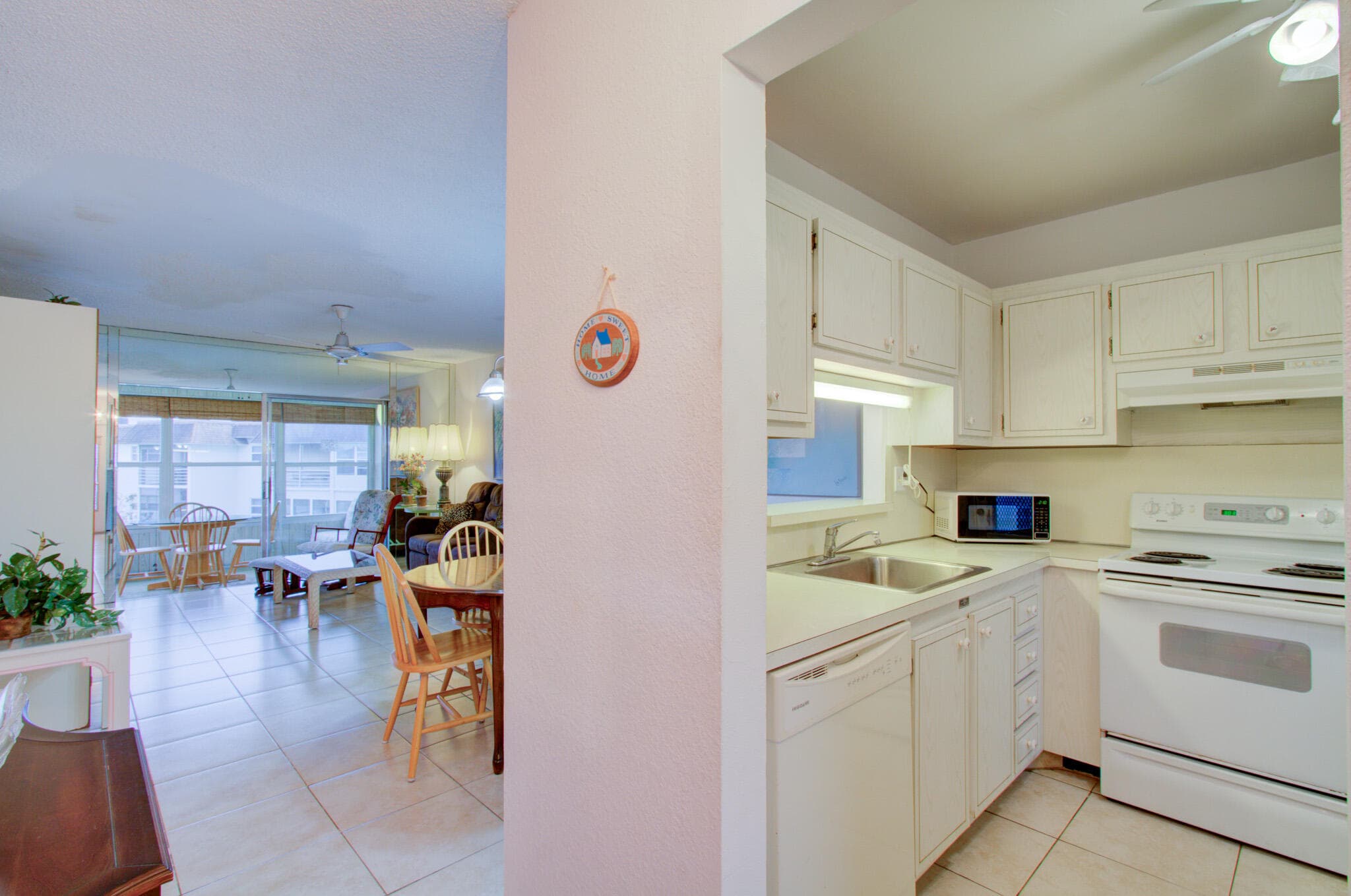 3500 NW 48th 615, Lauderdale Lakes, FL 33319 19