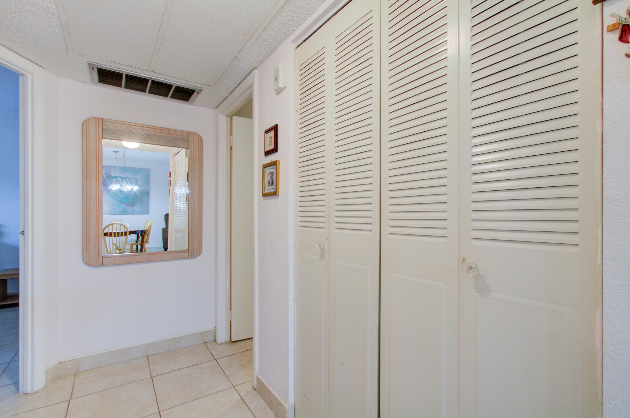 3500 NW 48th 615, Lauderdale Lakes, FL 33319 32