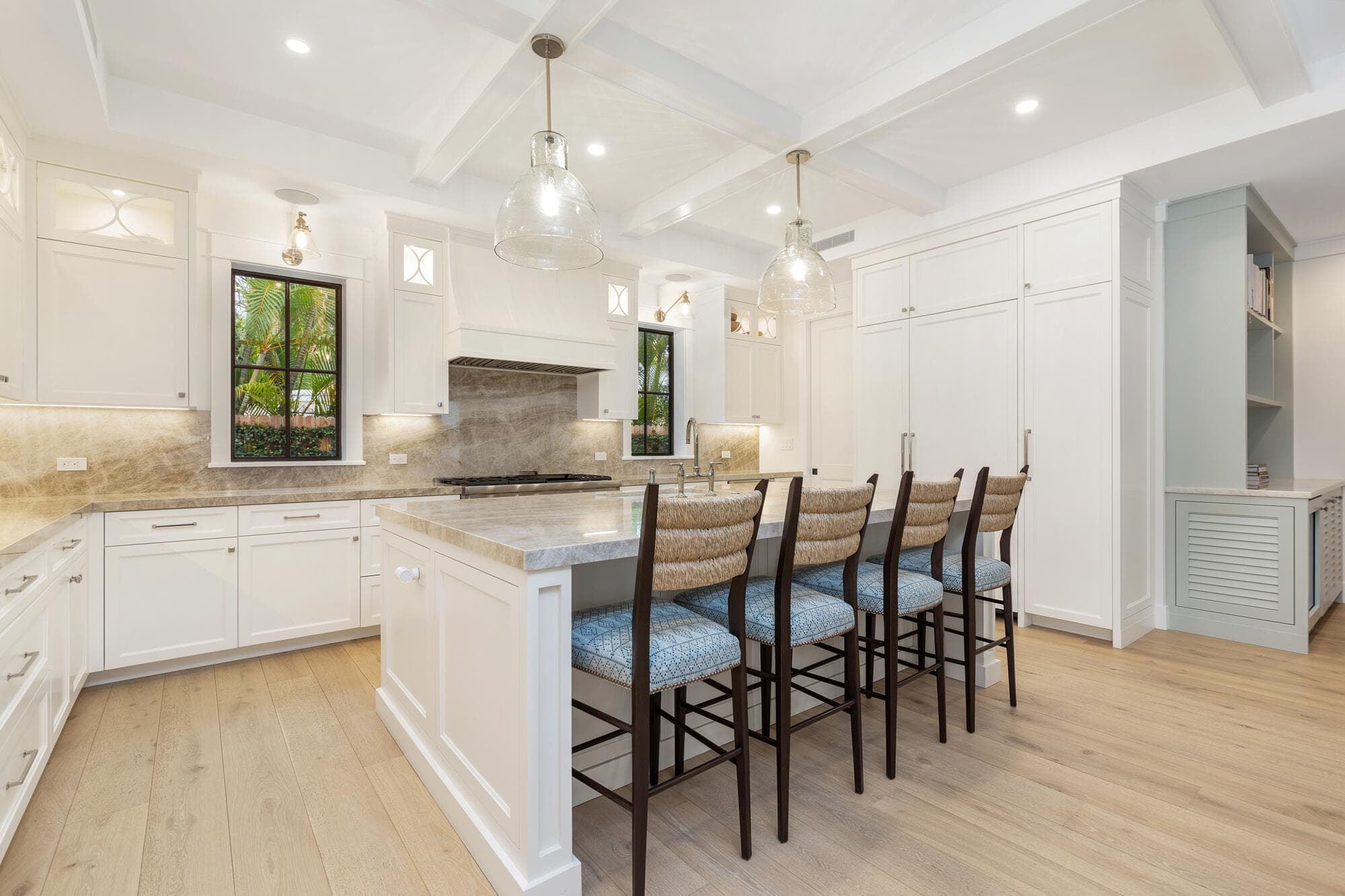 315 Avila Road, West Palm Beach, FL 33405 4
