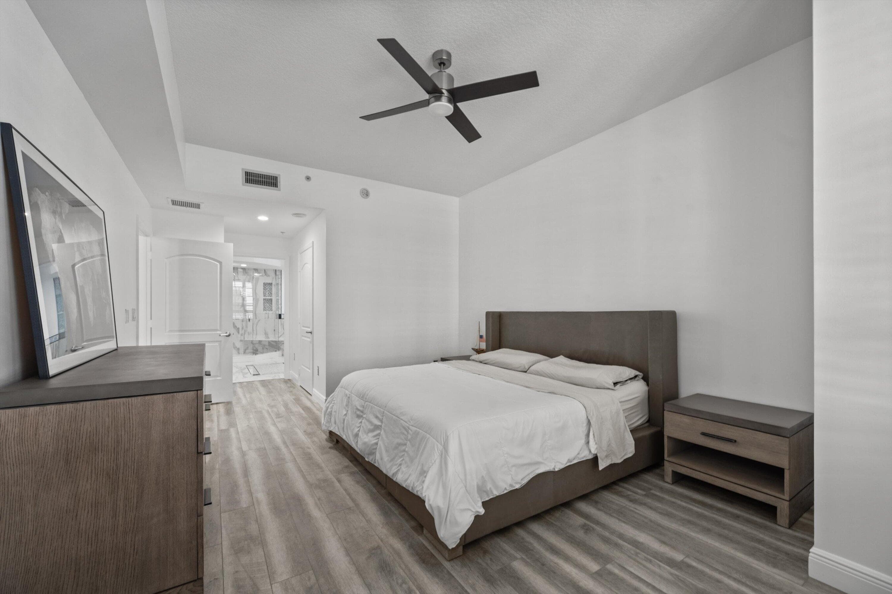 801 S Olive Avenue 615, West Palm Beach, FL 33401 12