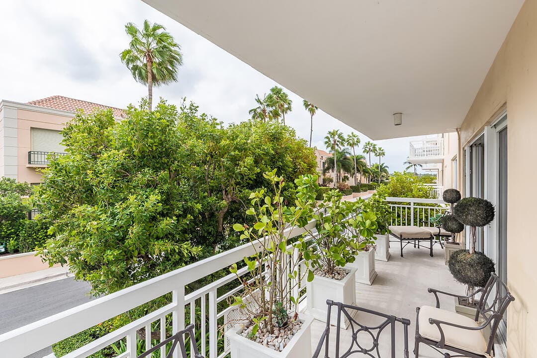 250 Bradley Place 202, Palm Beach, FL 33480 16