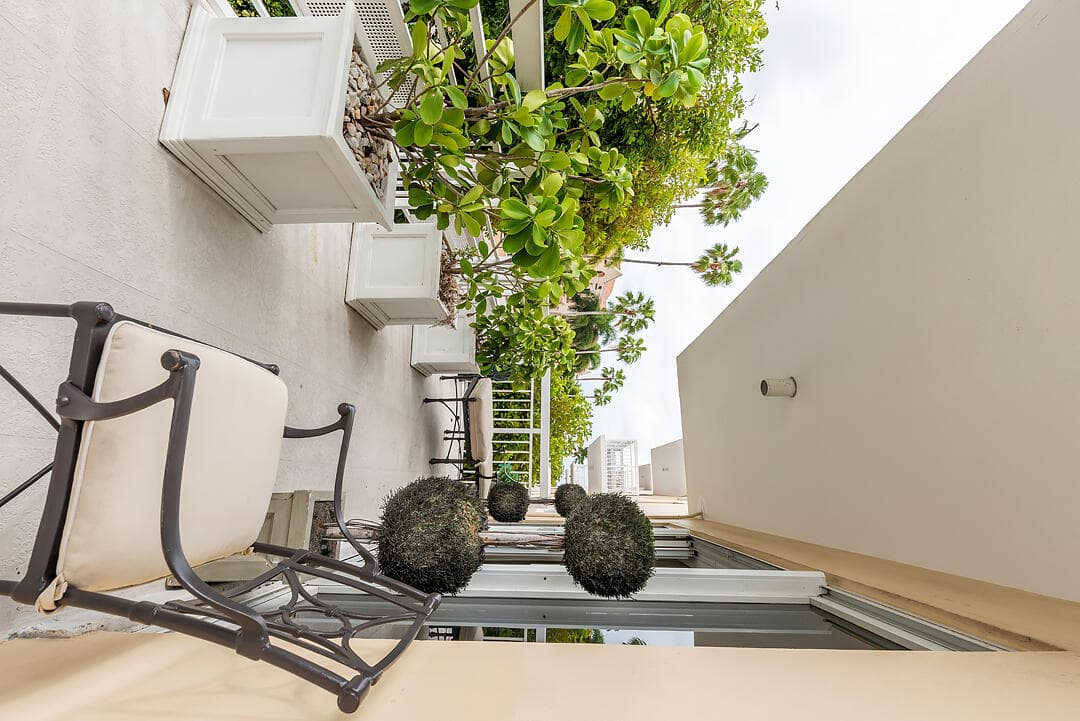 250 Bradley Place 202, Palm Beach, FL 33480 20