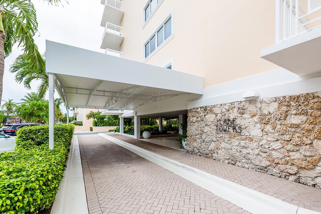 250 Bradley Place 202, Palm Beach, FL 33480 21