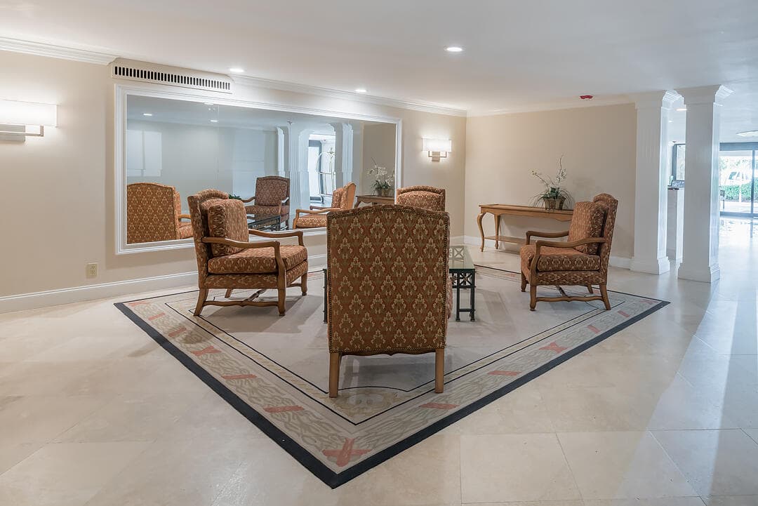 250 Bradley Place 202, Palm Beach, FL 33480 34