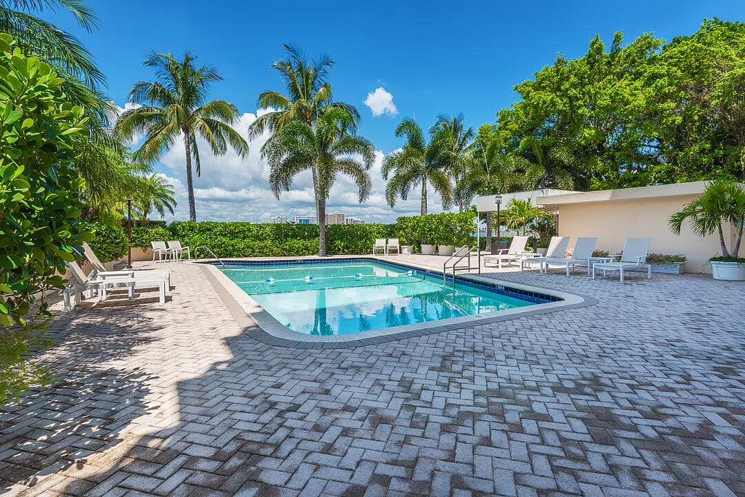 250 Bradley Place 202, Palm Beach, FL 33480 35