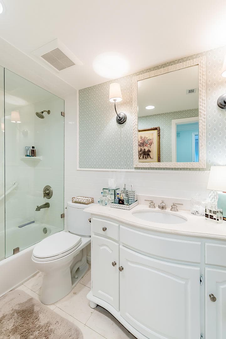 250 Bradley Place 202, Palm Beach, FL 33480 8