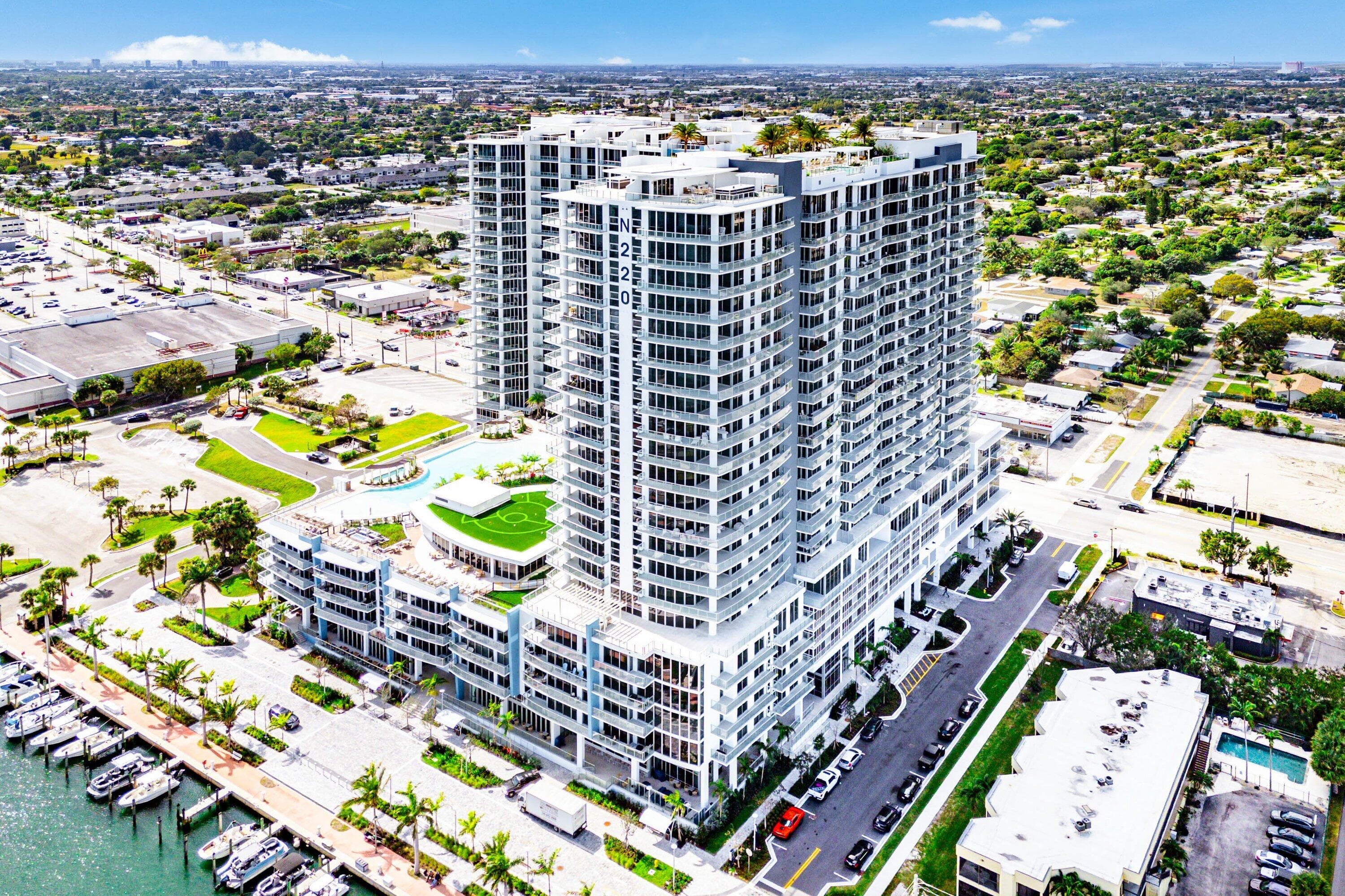 220 Lake Shore Drive 1613, Lake Park, FL 33403 98