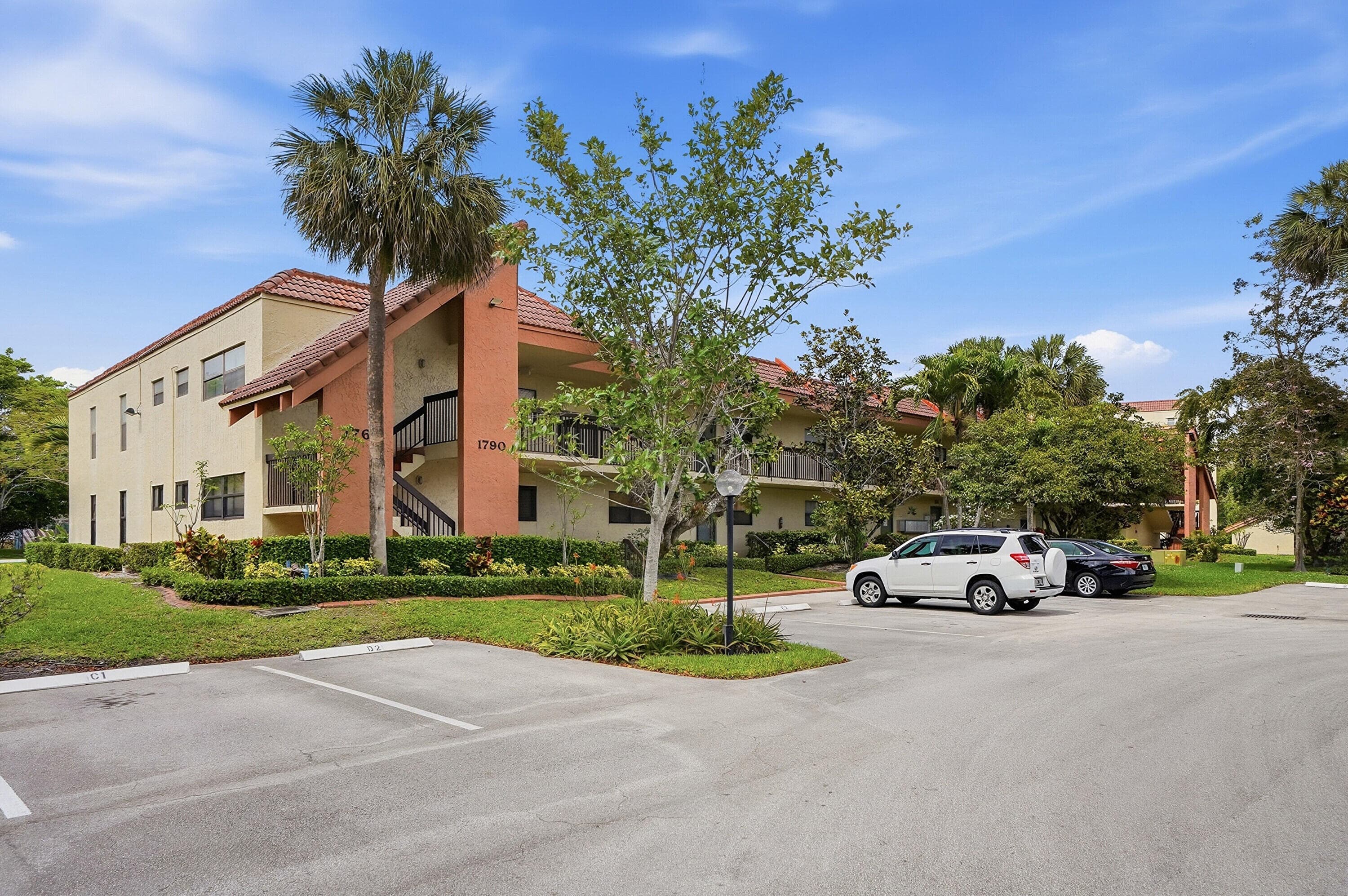 1774 Hammock Boulevard 118, Coconut Creek, FL 33063 2