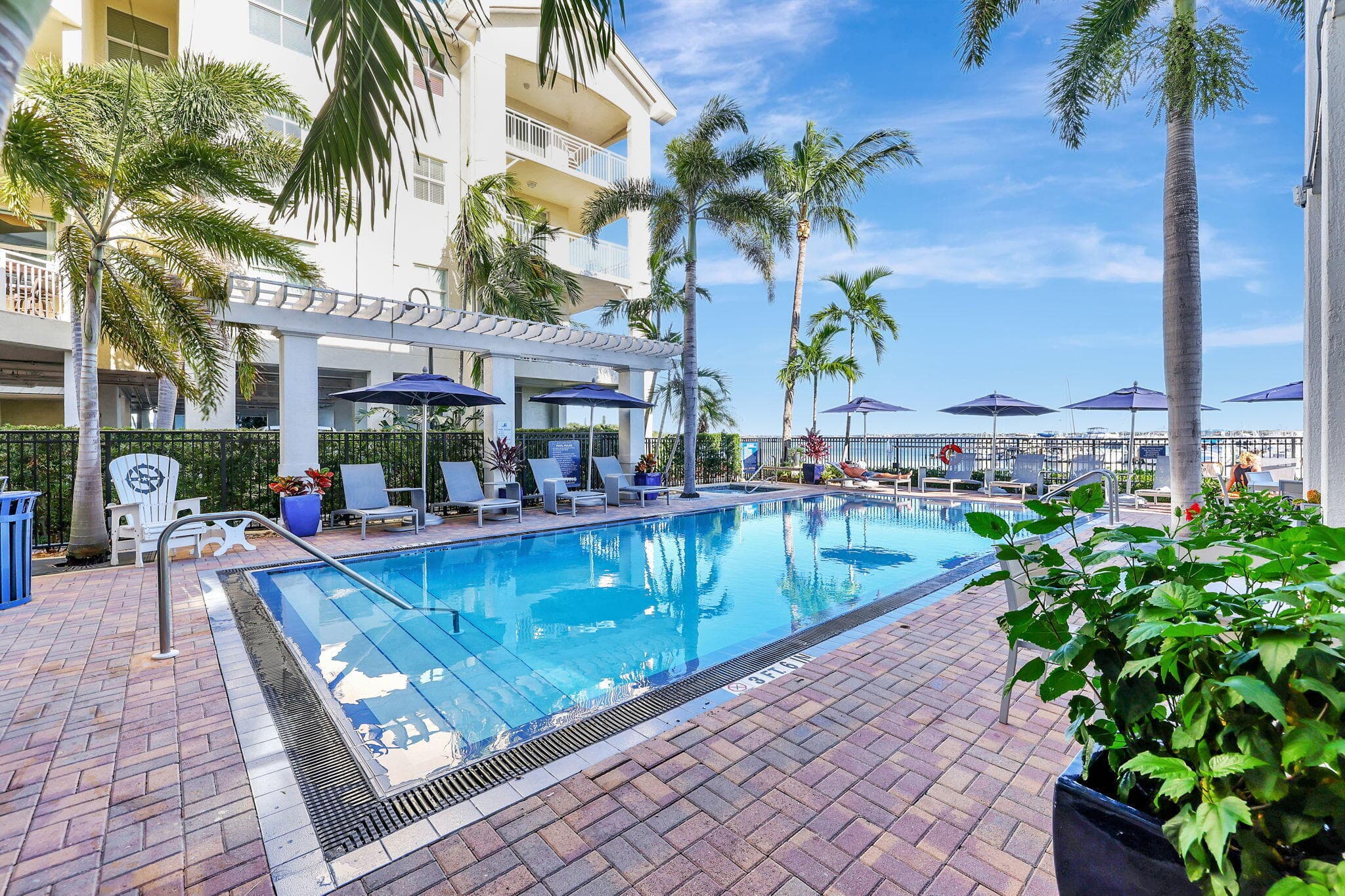 875 NW Flagler Avenue 404, Stuart, FL 34994 33