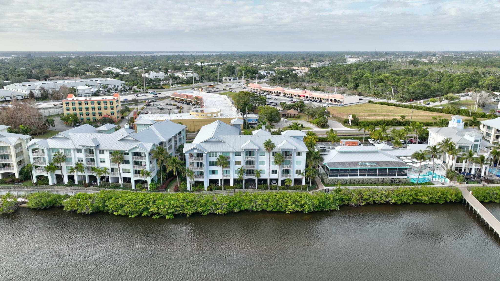 875 NW Flagler Avenue 404, Stuart, FL 34994 47