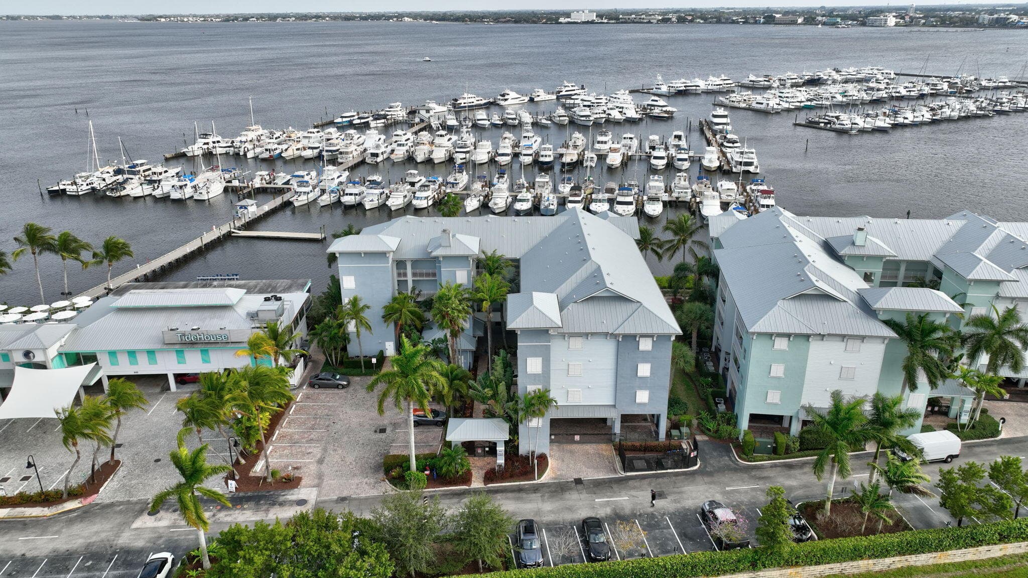 875 NW Flagler Avenue 404, Stuart, FL 34994 54
