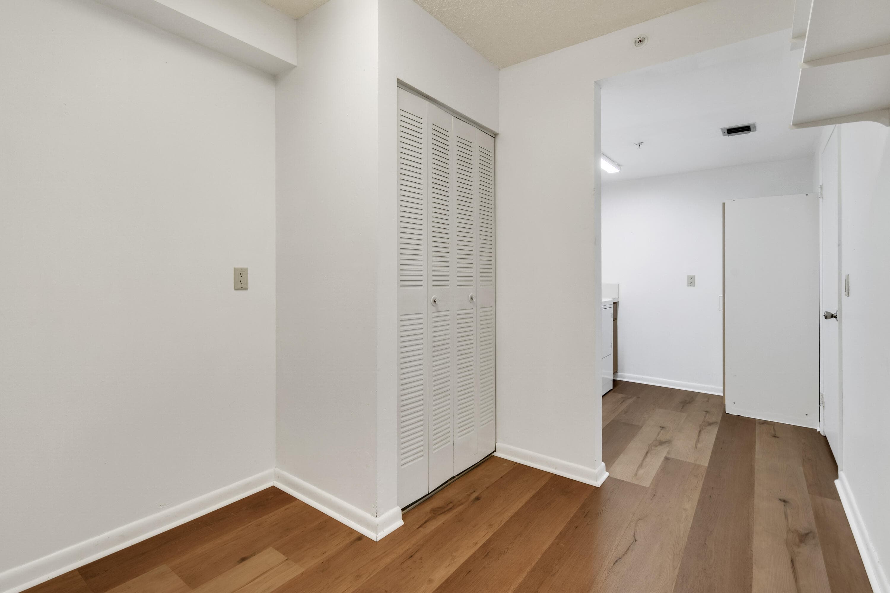 1701 Marina Isle Way 301, Jupiter, FL 33477 32
