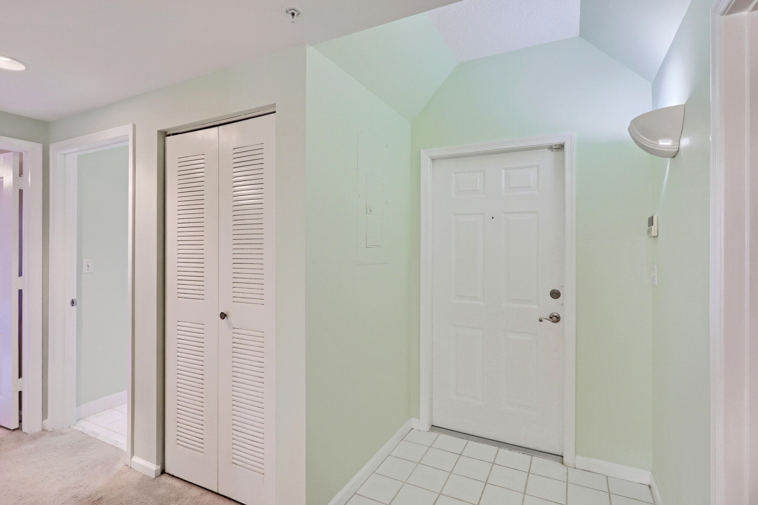 800 Uno Lago Drive 305, Juno Beach, FL 33408 4