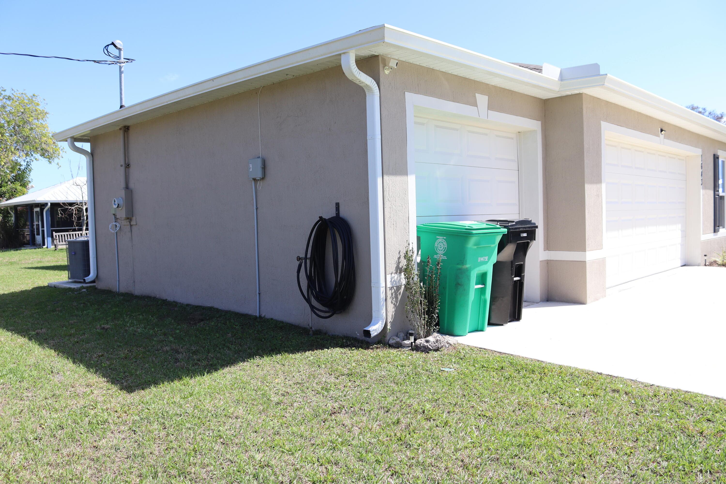 1643 SE Ocean Lane, Port St. Lucie, FL 34983 2