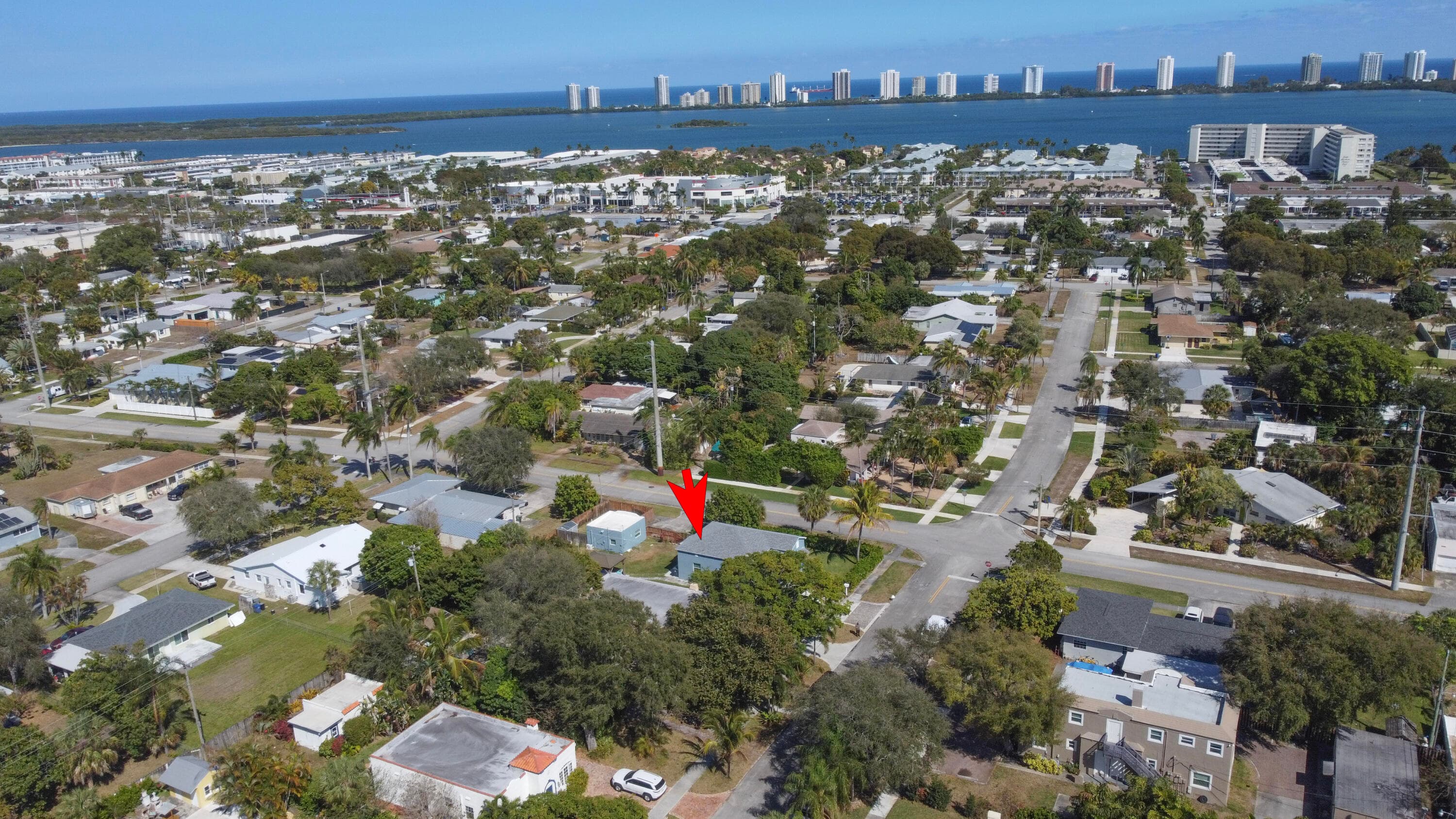 301 Hawthorne Drive, Lake Park, FL 33403 37