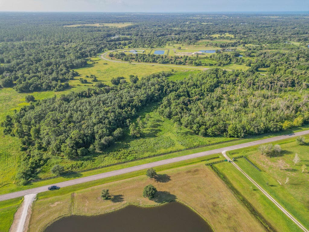 13520 SE 22nd Lane, Okeechobee, FL 34974 6