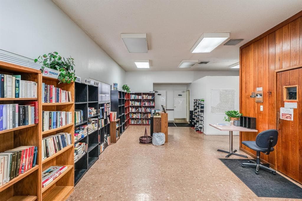 6095 N Sabal Palm Boulevard 212, Tamarac, FL 33319 27