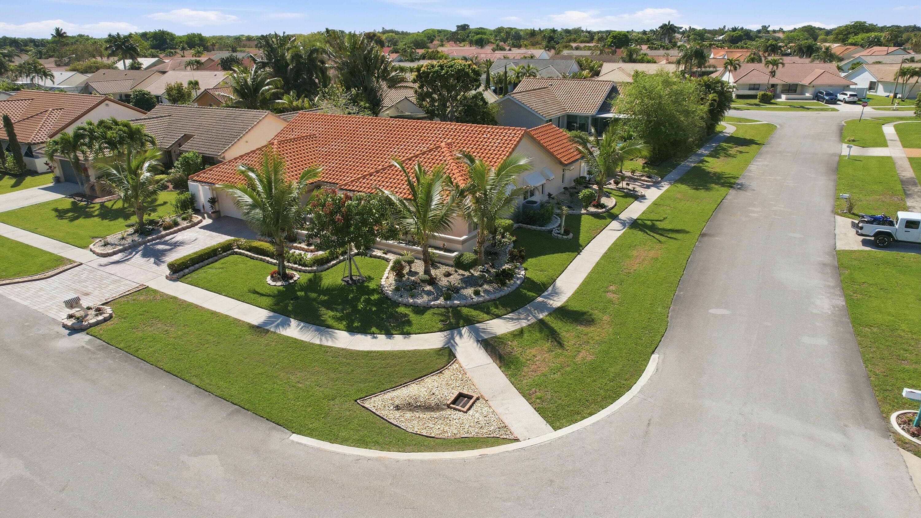 5884 Laurel Green Circle, Boynton Beach, FL 33437 38