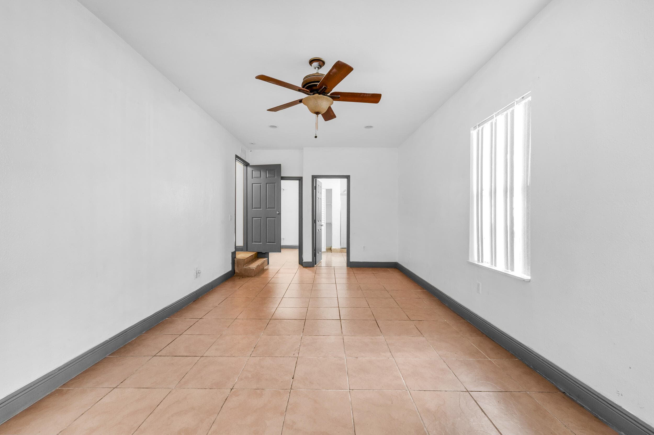 124 SW 10th Avenue, Boynton Beach, FL 33435 12