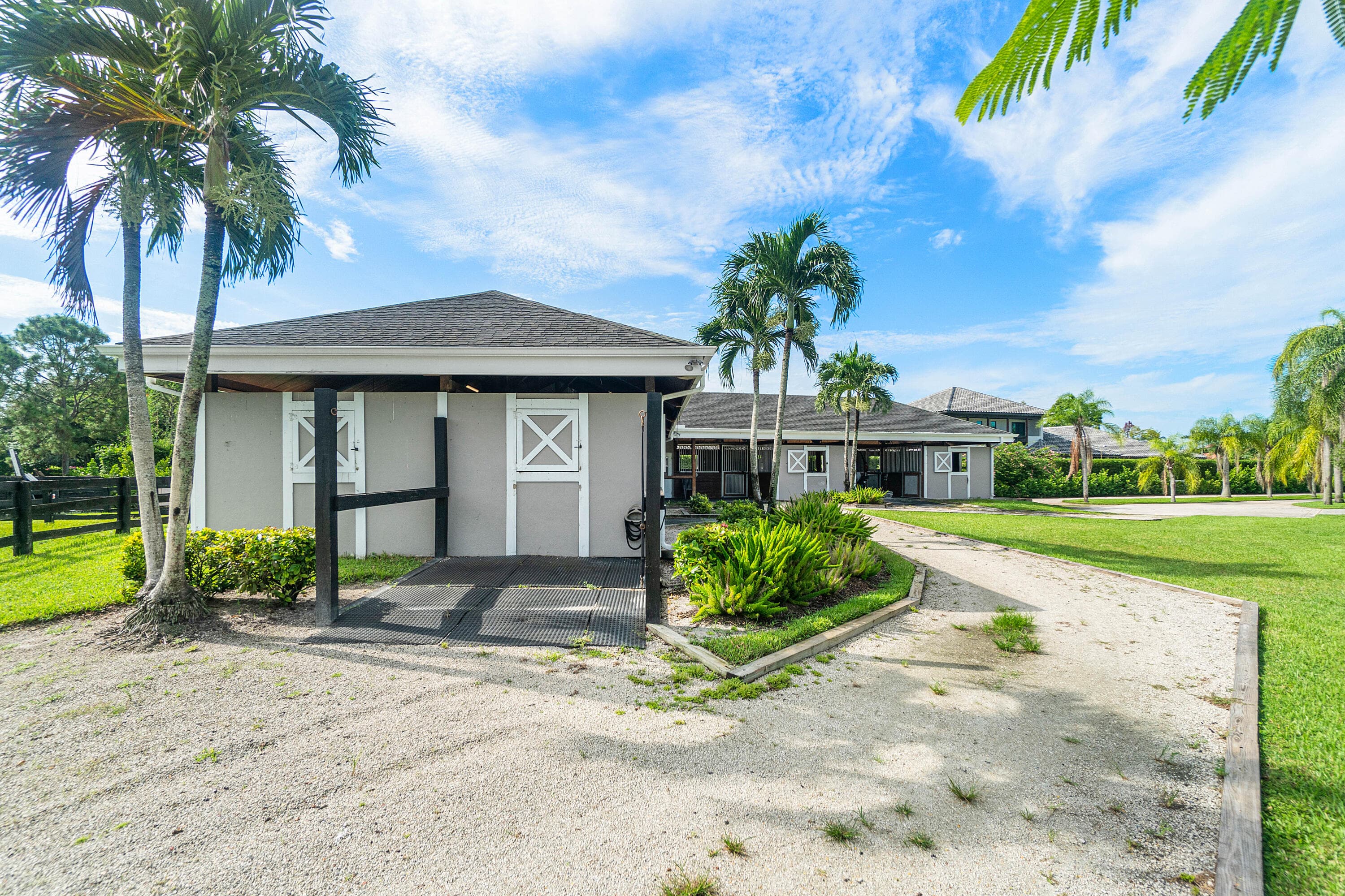 2080 Canter Way, Wellington, FL 33414 4
