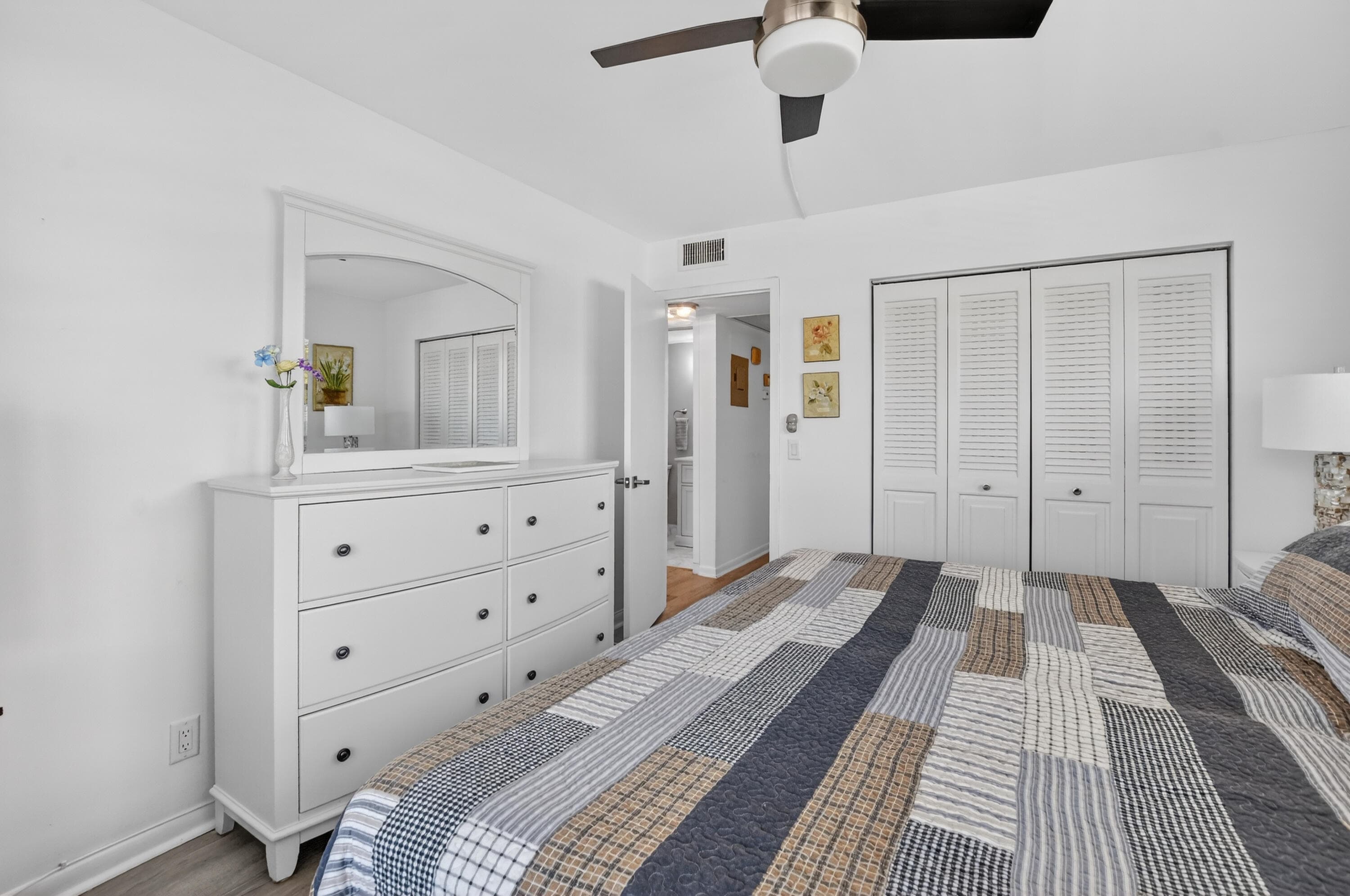 150 Mansfield D 150, Boca Raton, FL 33434 17