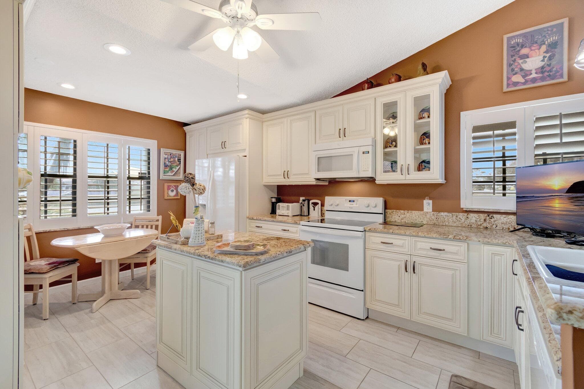 8240 Waterline Drive, Boynton Beach, FL 33472 14