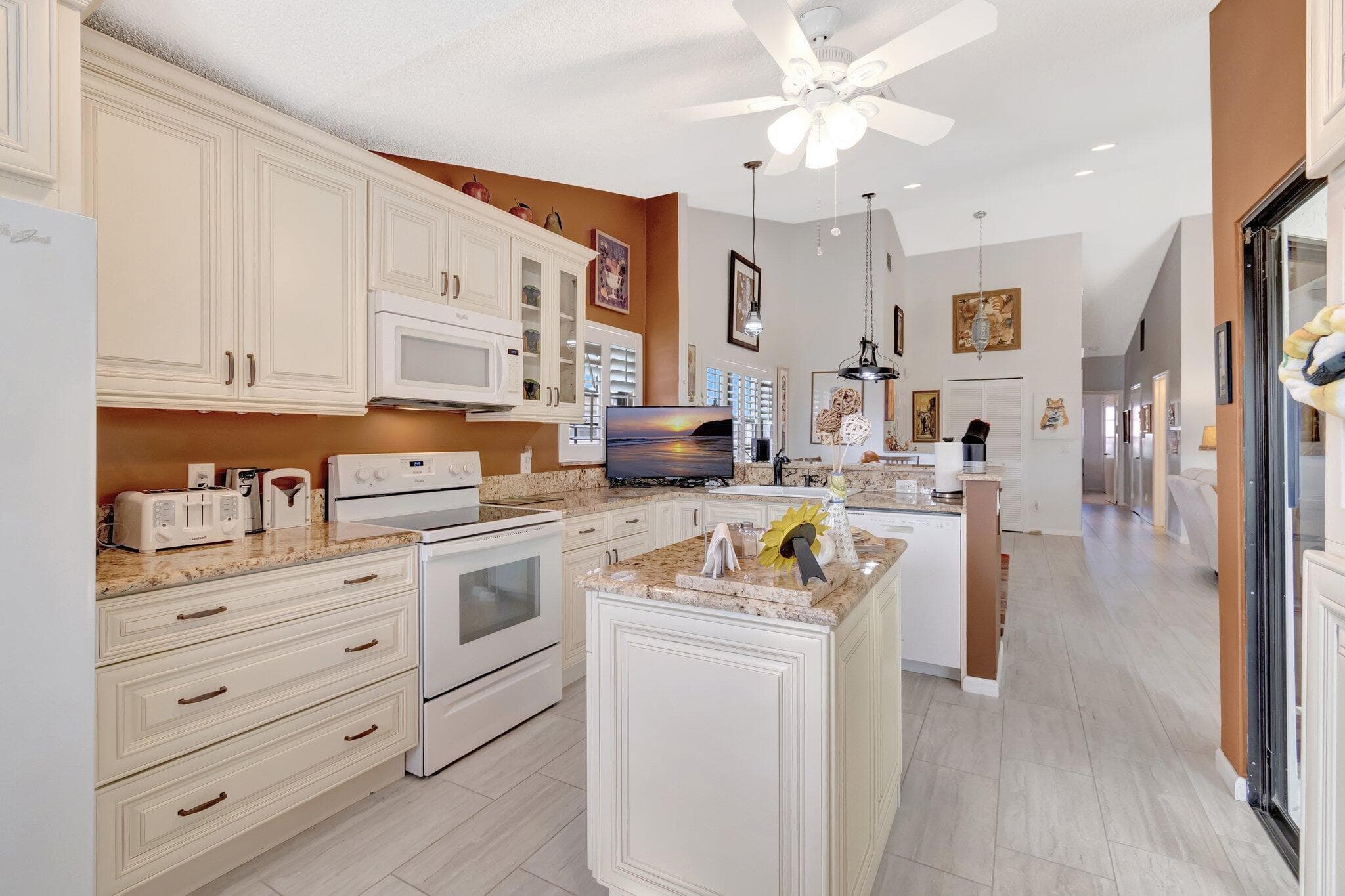 8240 Waterline Drive, Boynton Beach, FL 33472 15