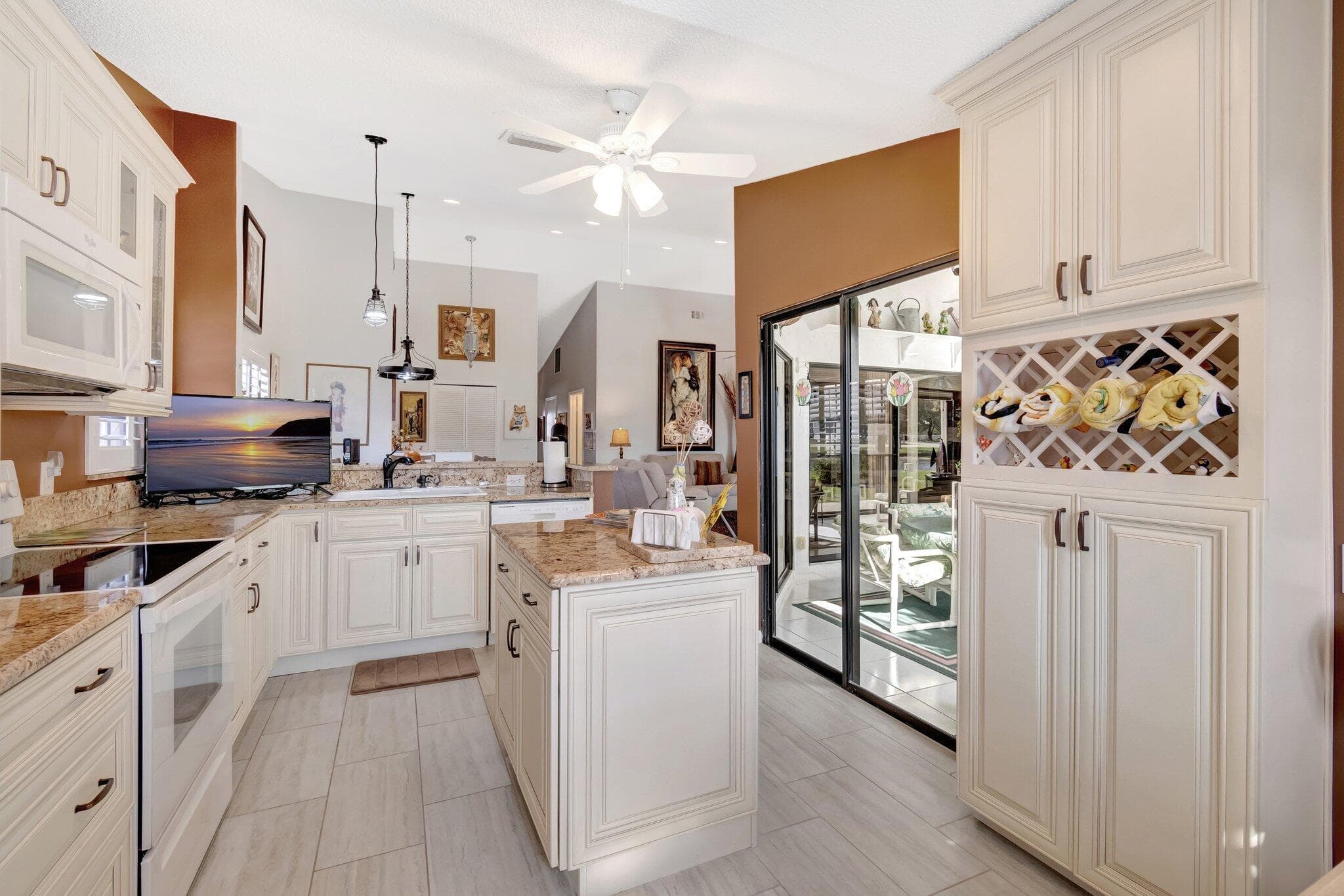 8240 Waterline Drive, Boynton Beach, FL 33472 16