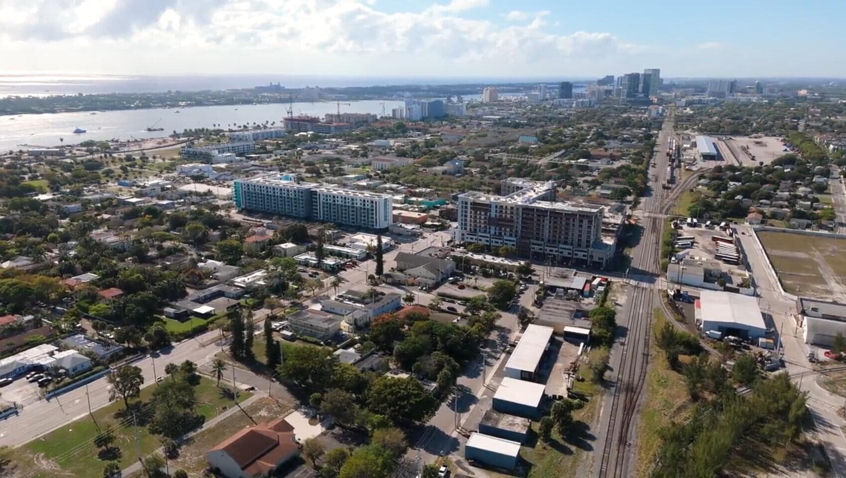 505 35th Street, West Palm Beach, FL 33407 14