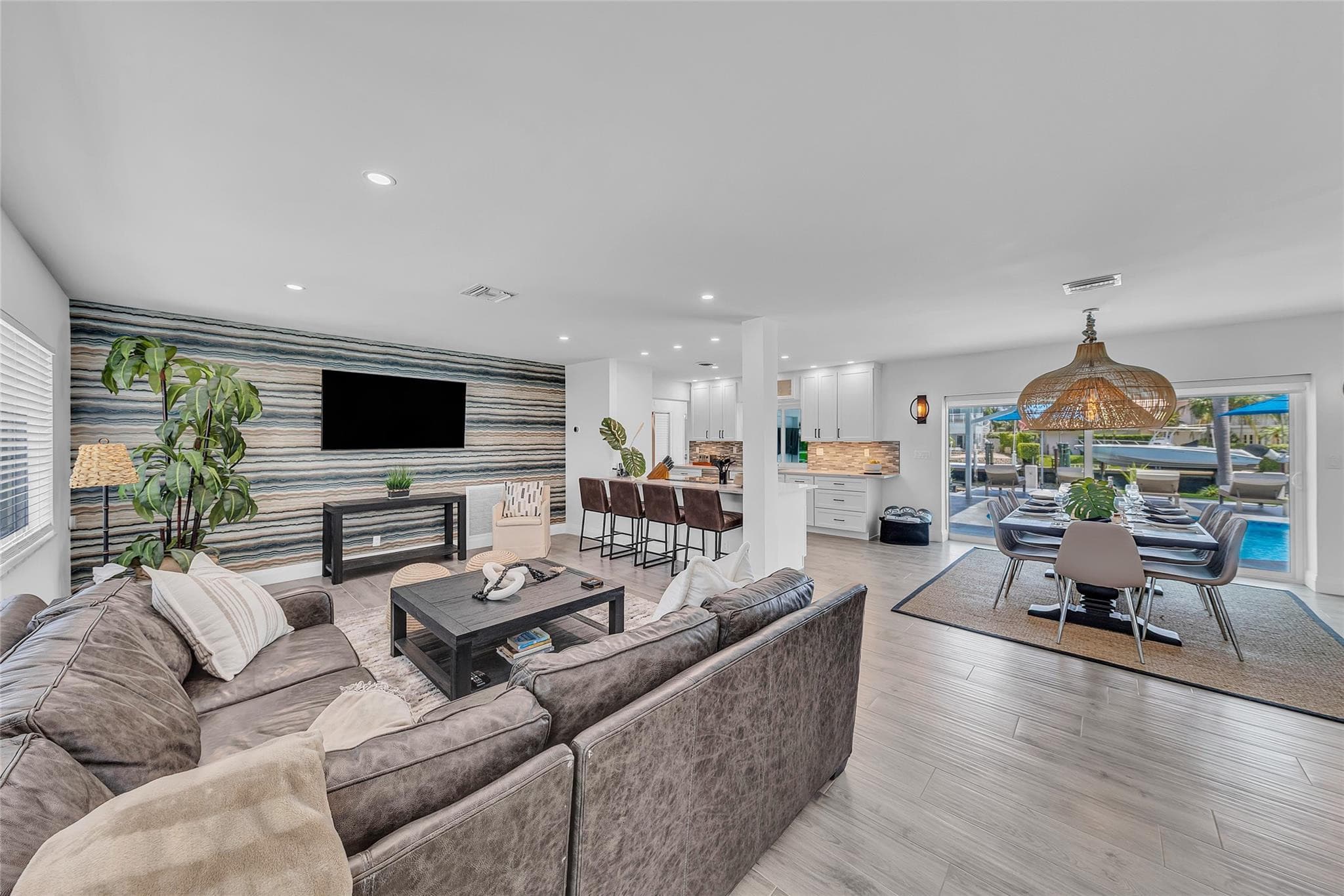 3108 NE 42nd Court, Fort Lauderdale, FL 33308 23